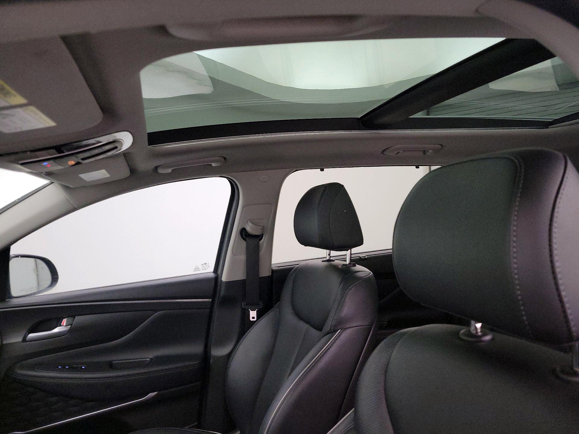 Thumbnail: 2022 Hyundai Santa Fe - 18