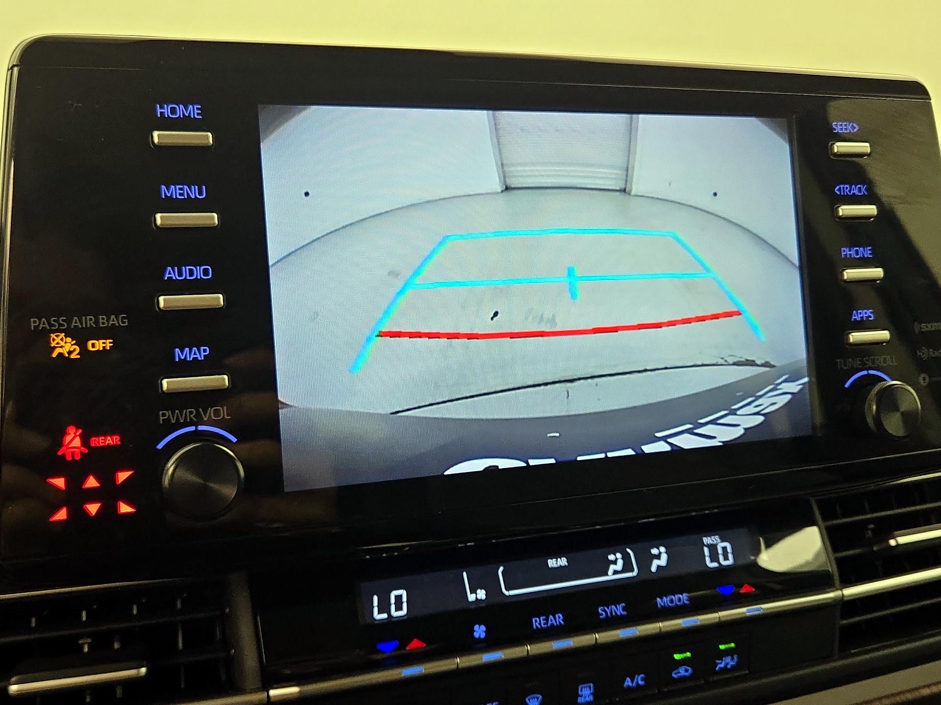 Thumbnail: 2024 Toyota Sienna - 14