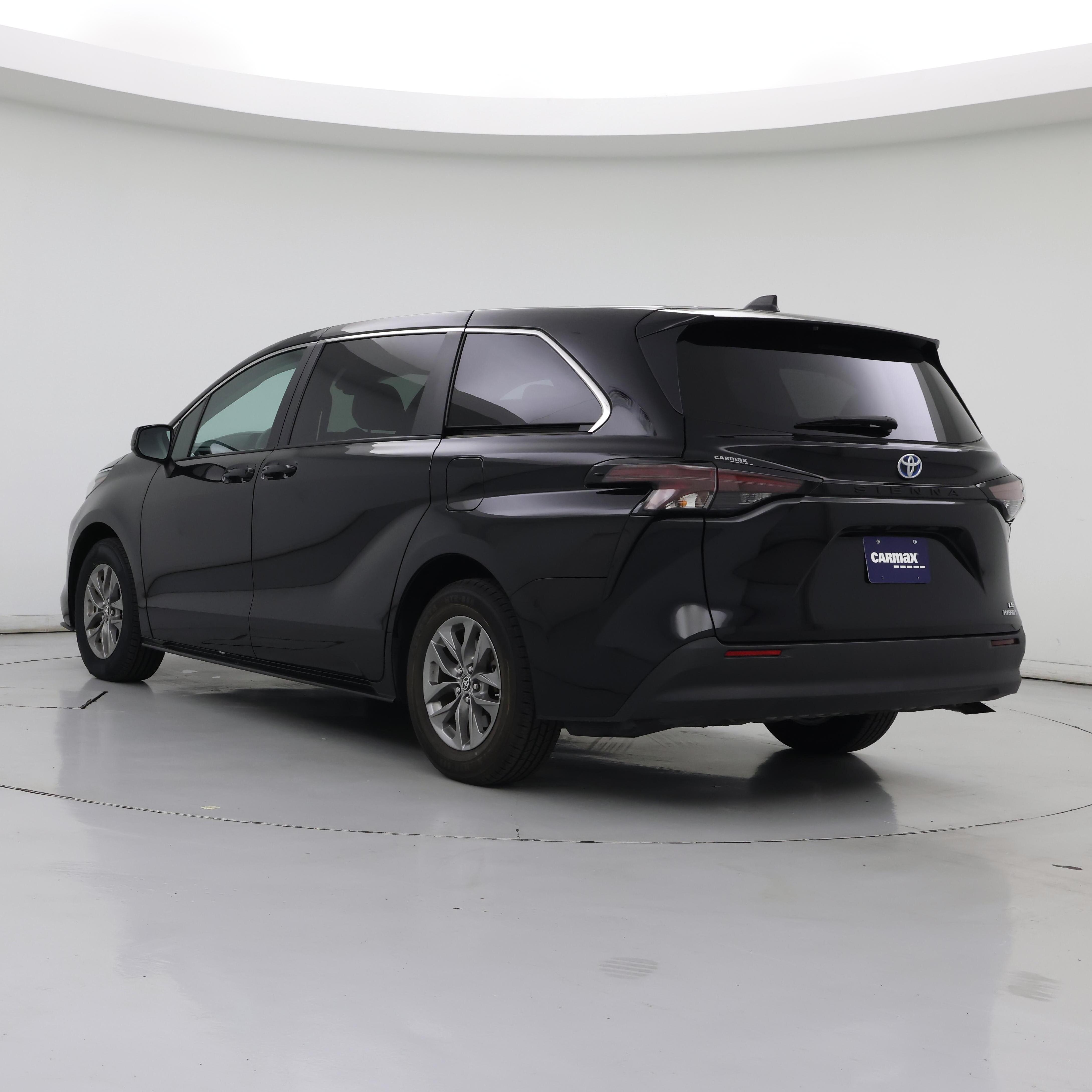 Thumbnail: 2024 Toyota Sienna - 2