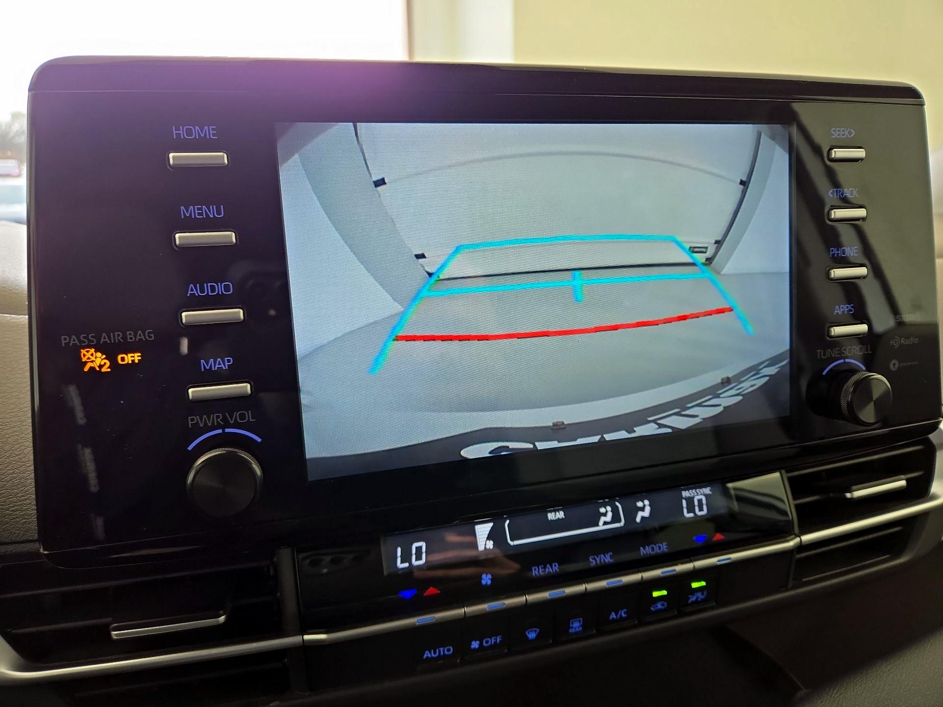 Thumbnail: 2024 Toyota Sienna - 13