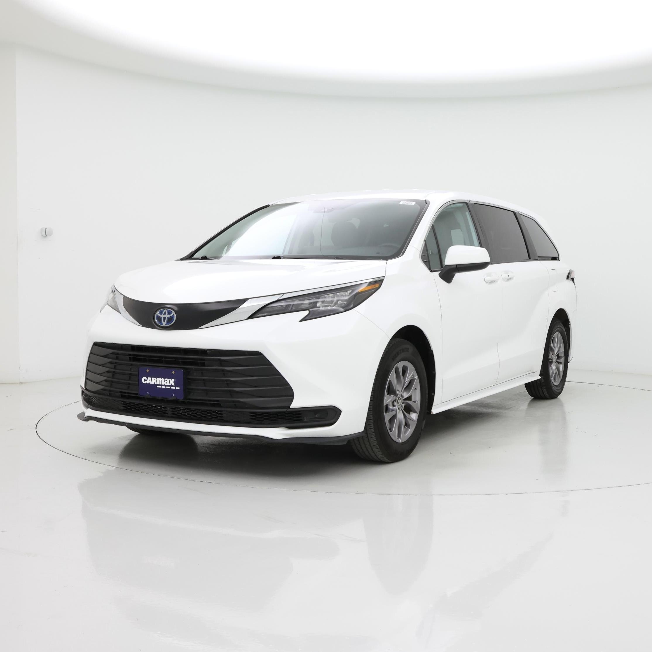 Thumbnail: 2024 Toyota Sienna - 4