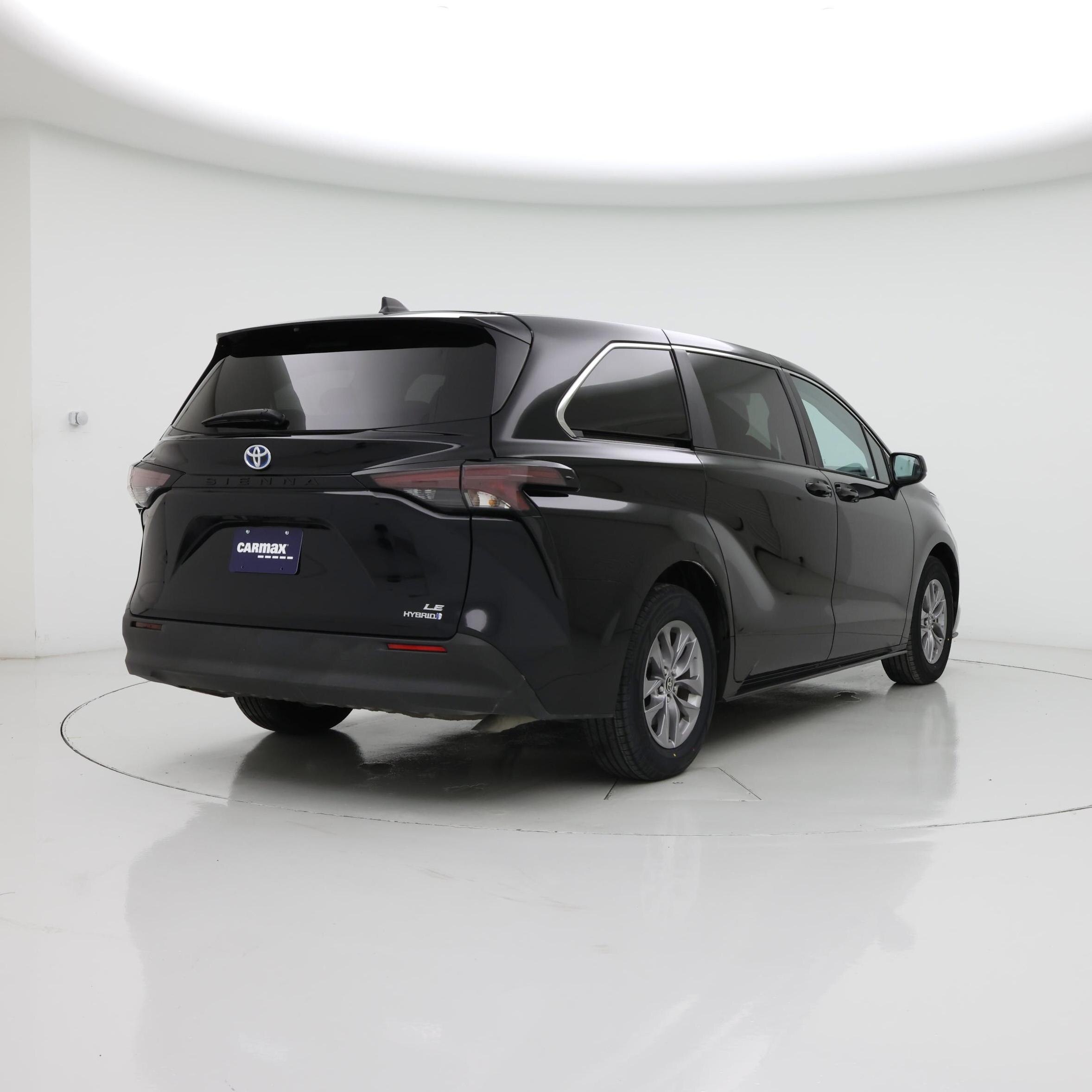 Thumbnail: 2024 Toyota Sienna - 8