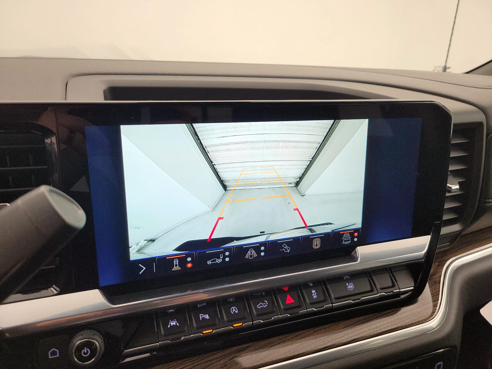 Thumbnail: 2025 Chevrolet Silverado 1500 - 15