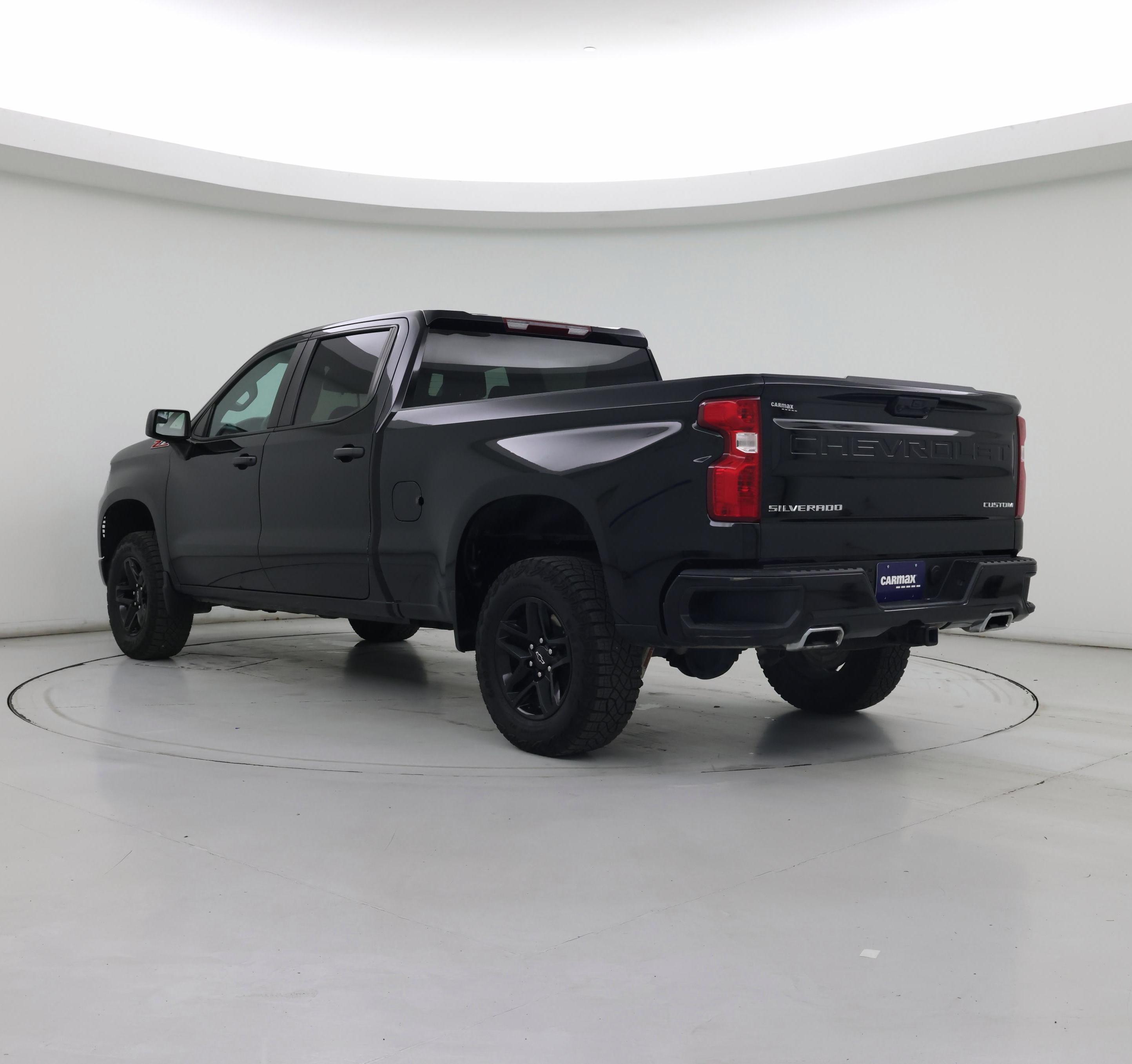 Thumbnail: 2024 Chevrolet Silverado 1500 - 2