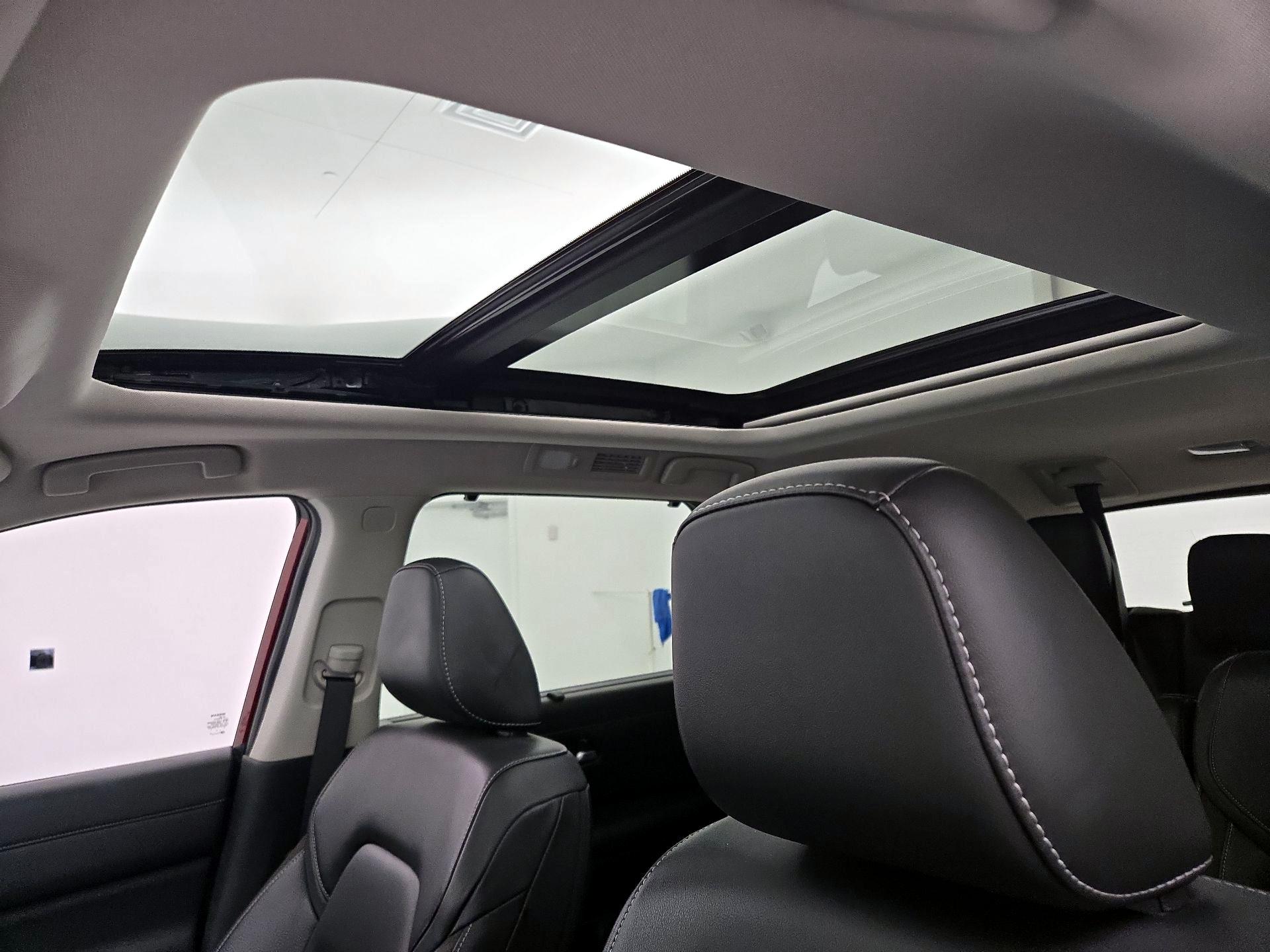 Thumbnail: 2023 Nissan Pathfinder - 20