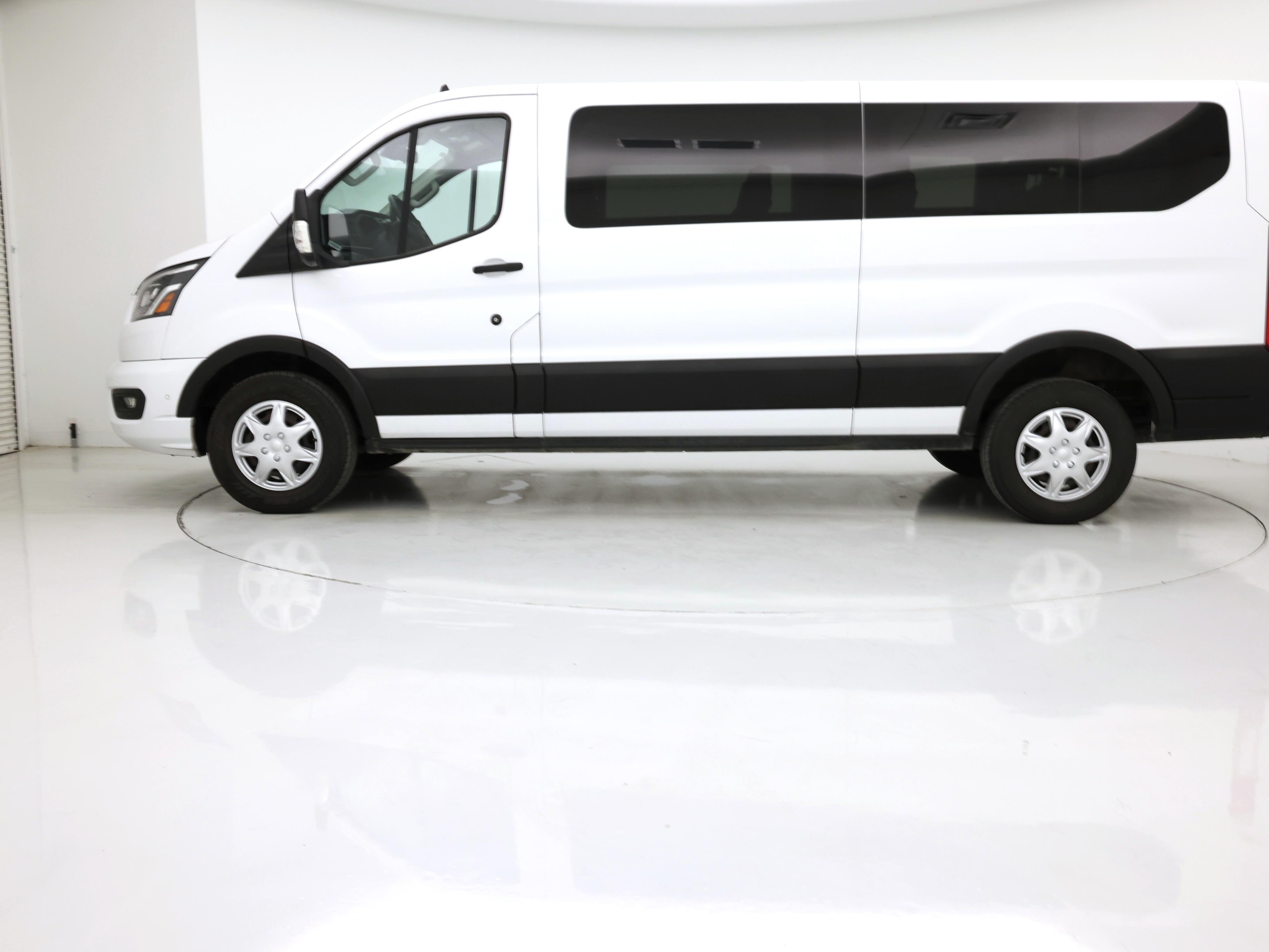 Thumbnail: 2023 Ford Transit Series - 3