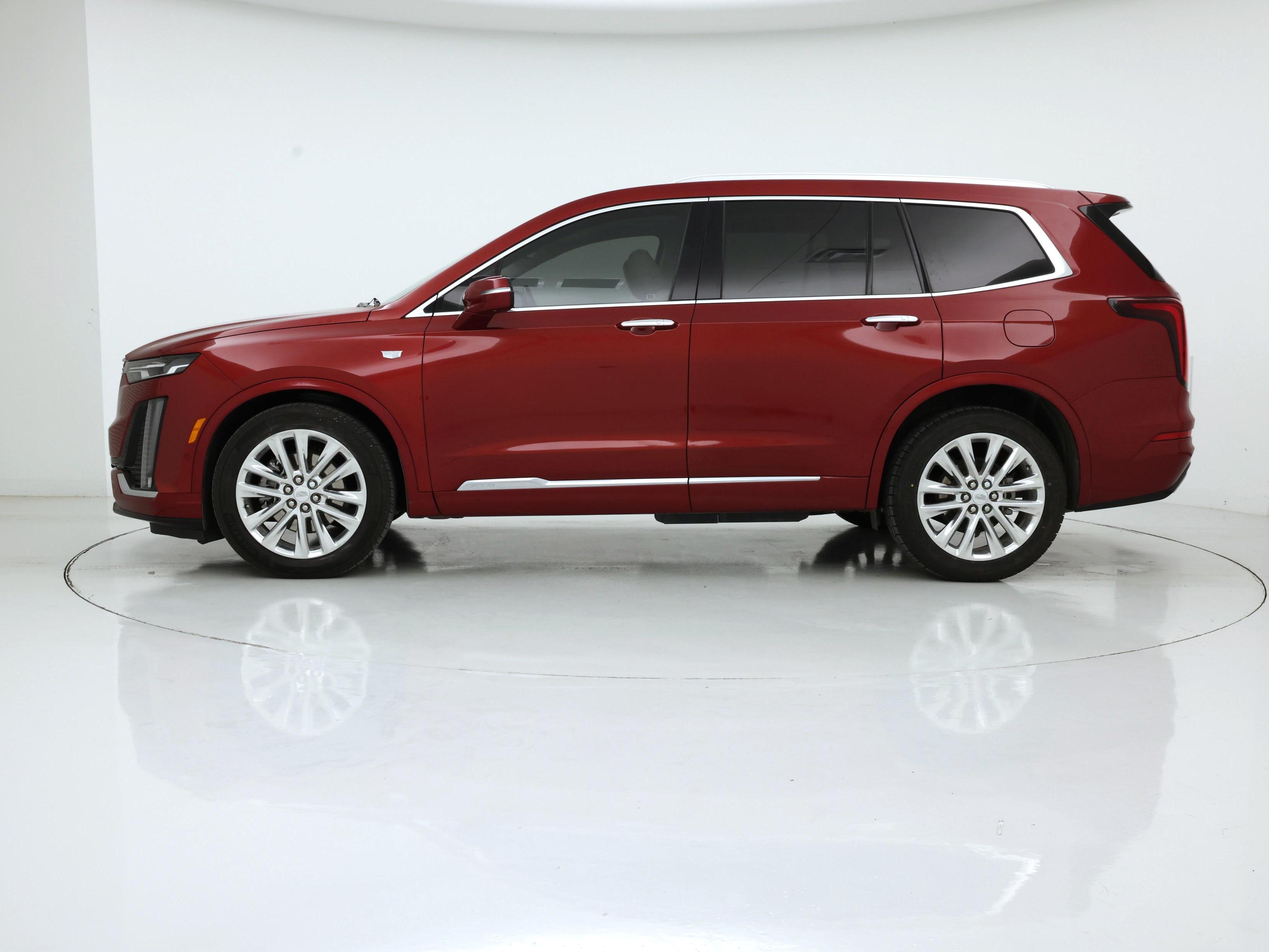 Thumbnail: 2021 Cadillac XT6 - 3