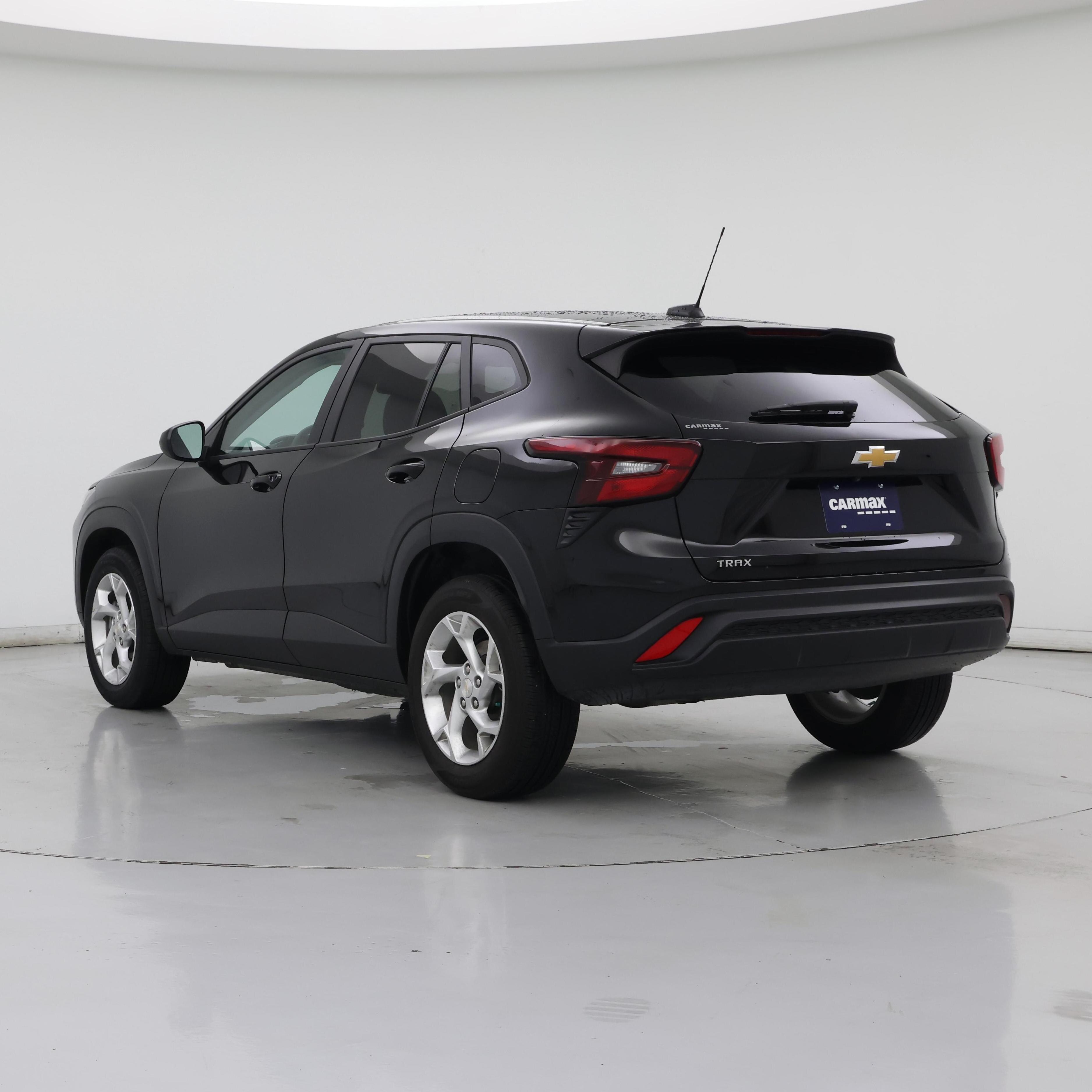 Thumbnail: 2025 Chevrolet Trax - 2