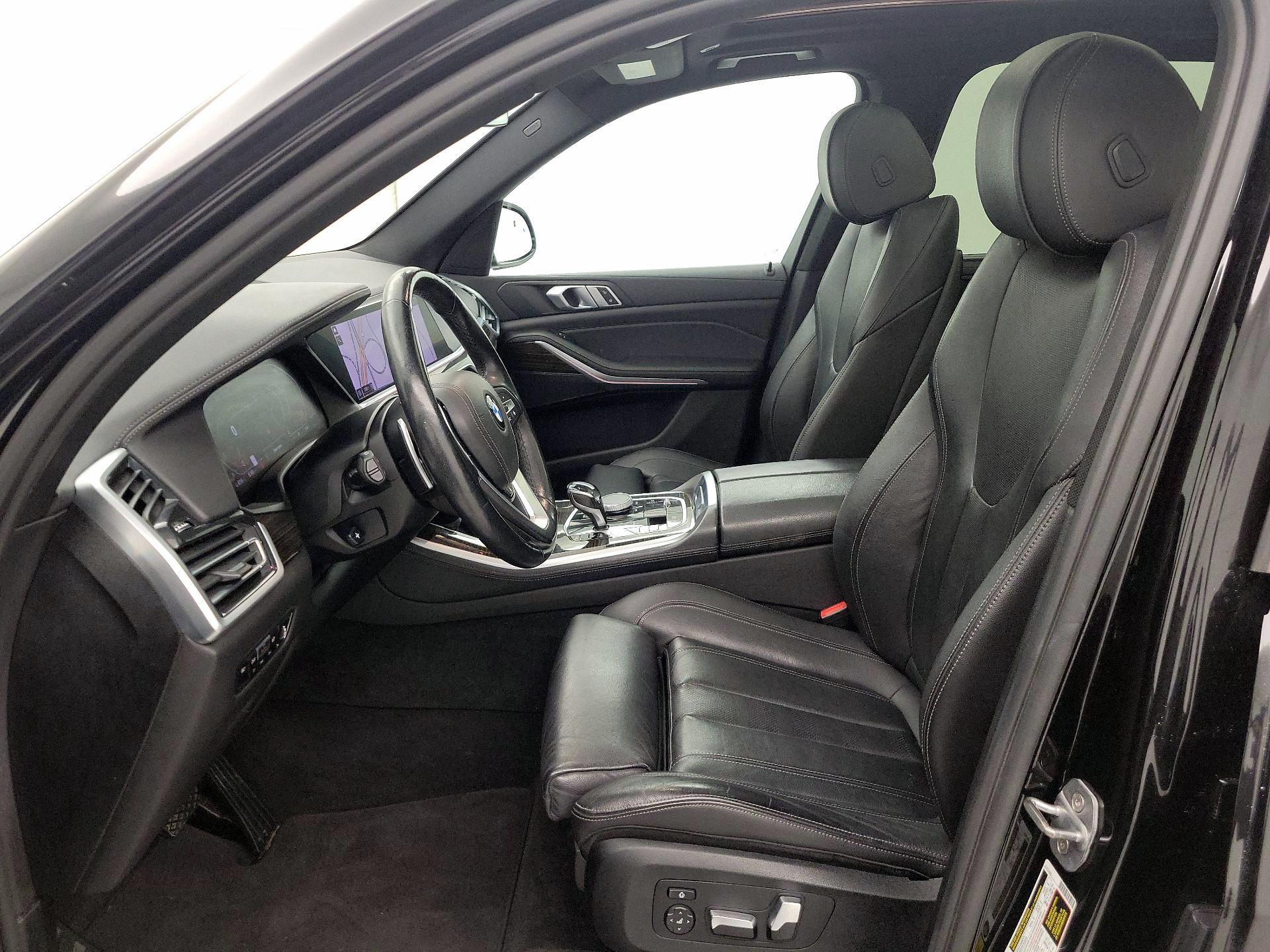 Thumbnail: 2020 BMW X5 - 11