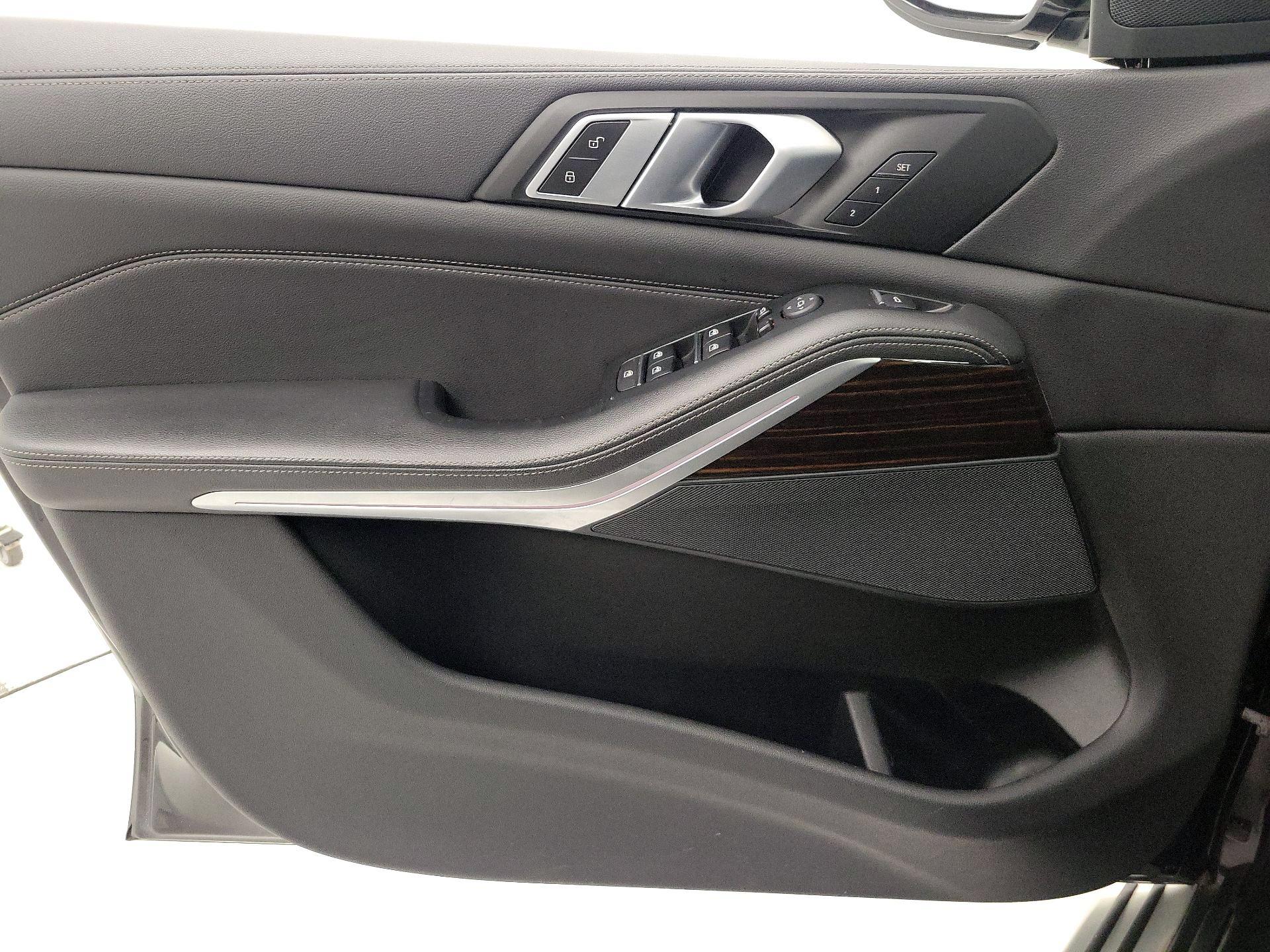 Thumbnail: 2020 BMW X5 - 12