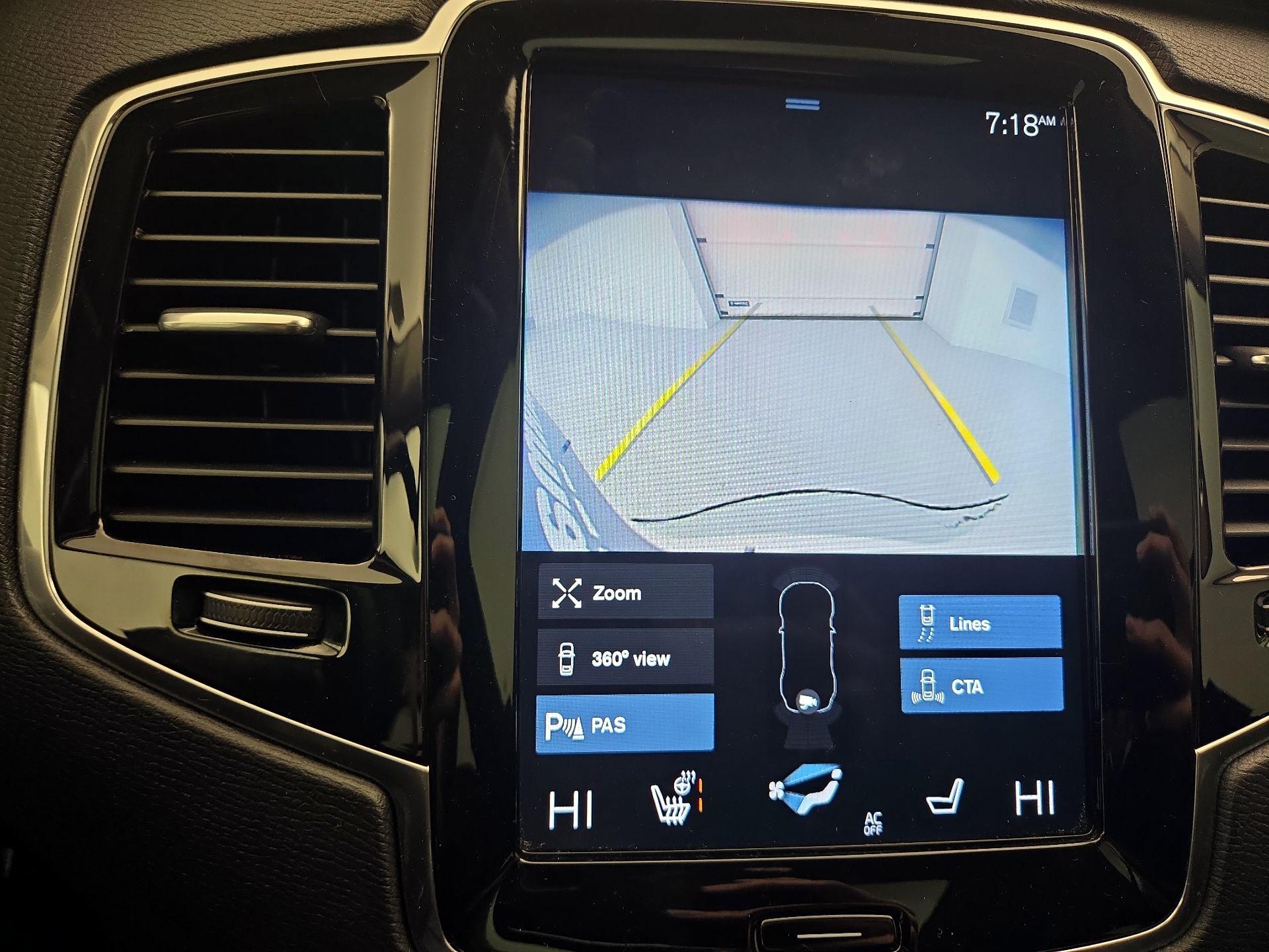 Thumbnail: 2022 Volvo XC90 - 14