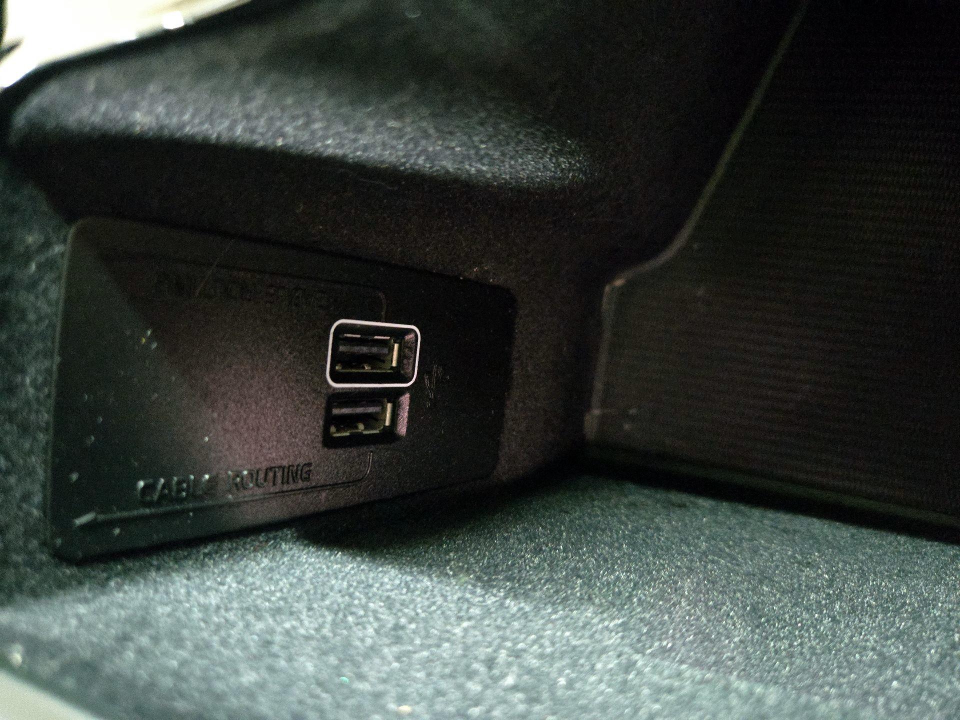 Thumbnail: 2022 Volvo XC90 - 18