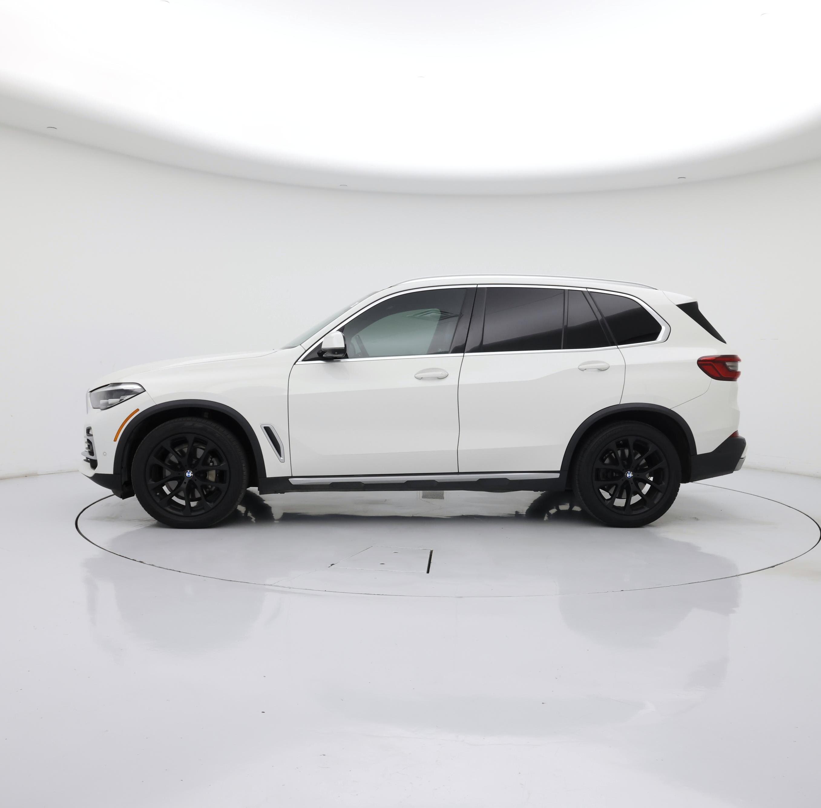 Thumbnail: 2020 BMW X5 - 3