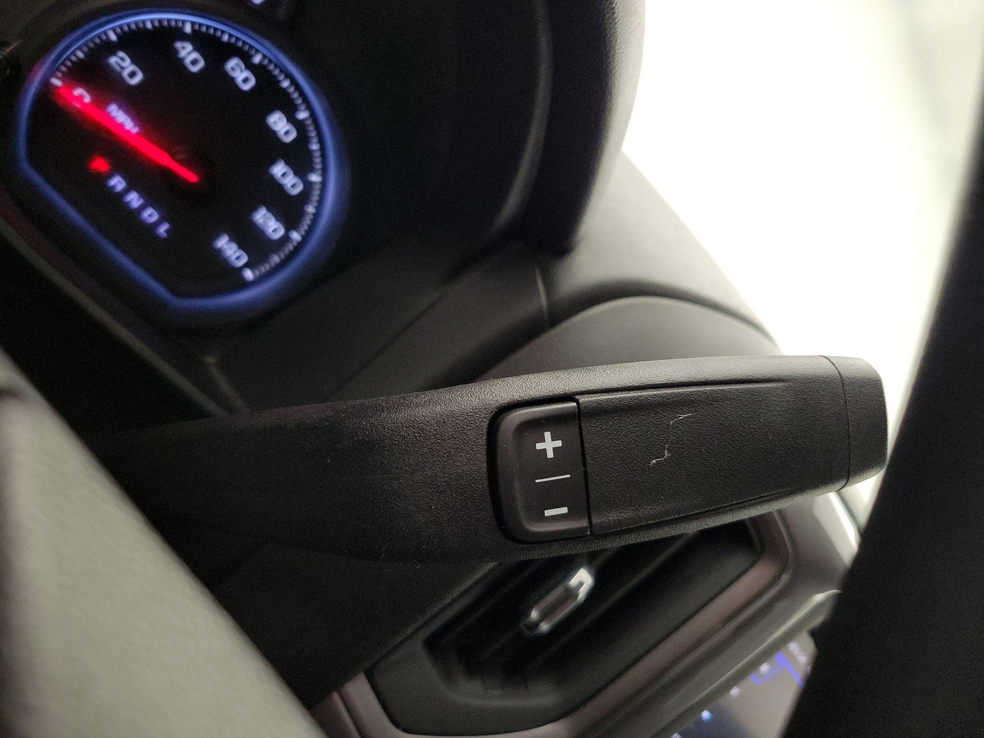 Thumbnail: 2020 Chevrolet Silverado 1500 - 17