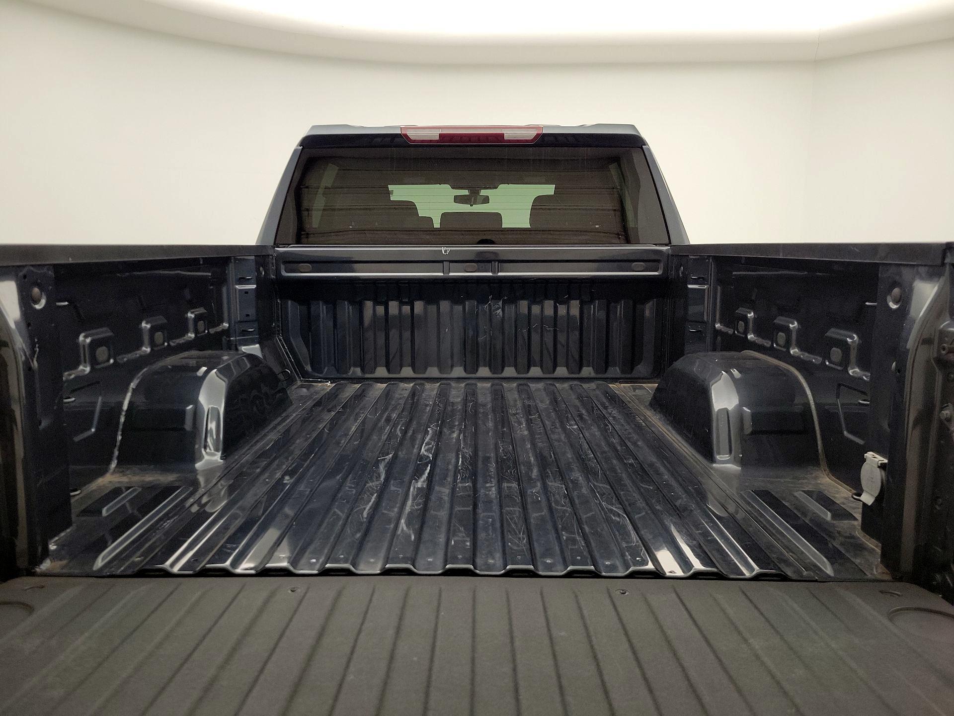 Thumbnail: 2020 Chevrolet Silverado 1500 - 20