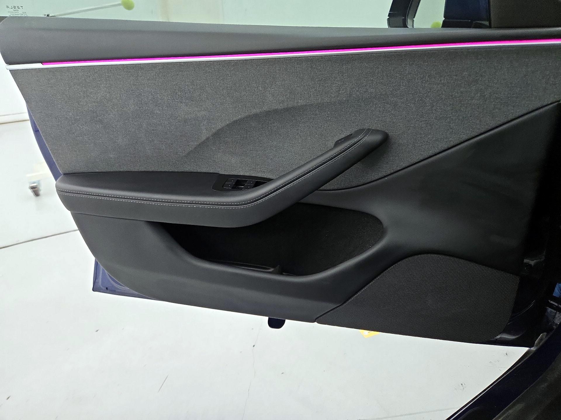 Thumbnail: 2025 Tesla Model 3 - 12