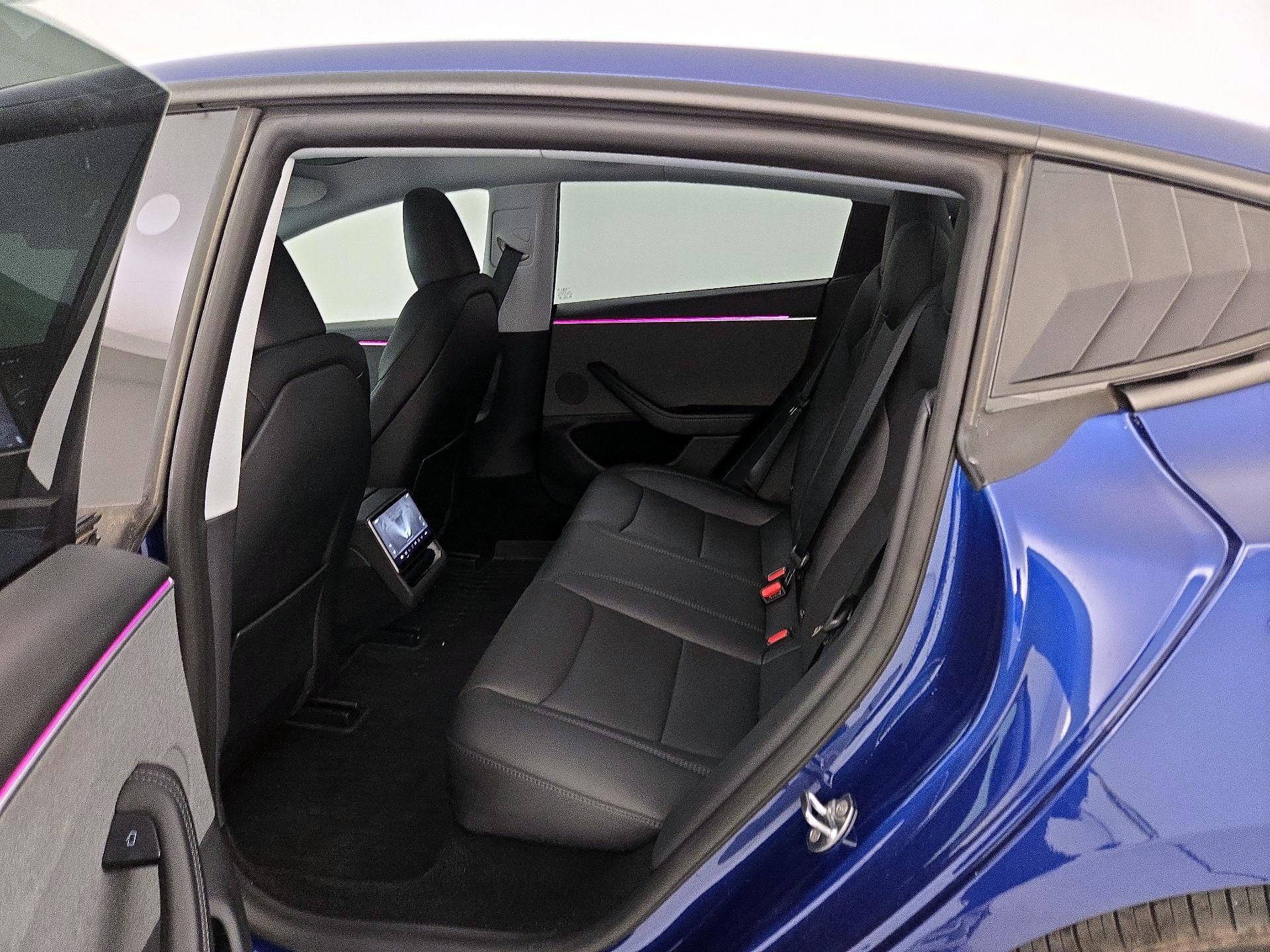 Thumbnail: 2025 Tesla Model 3 - 19