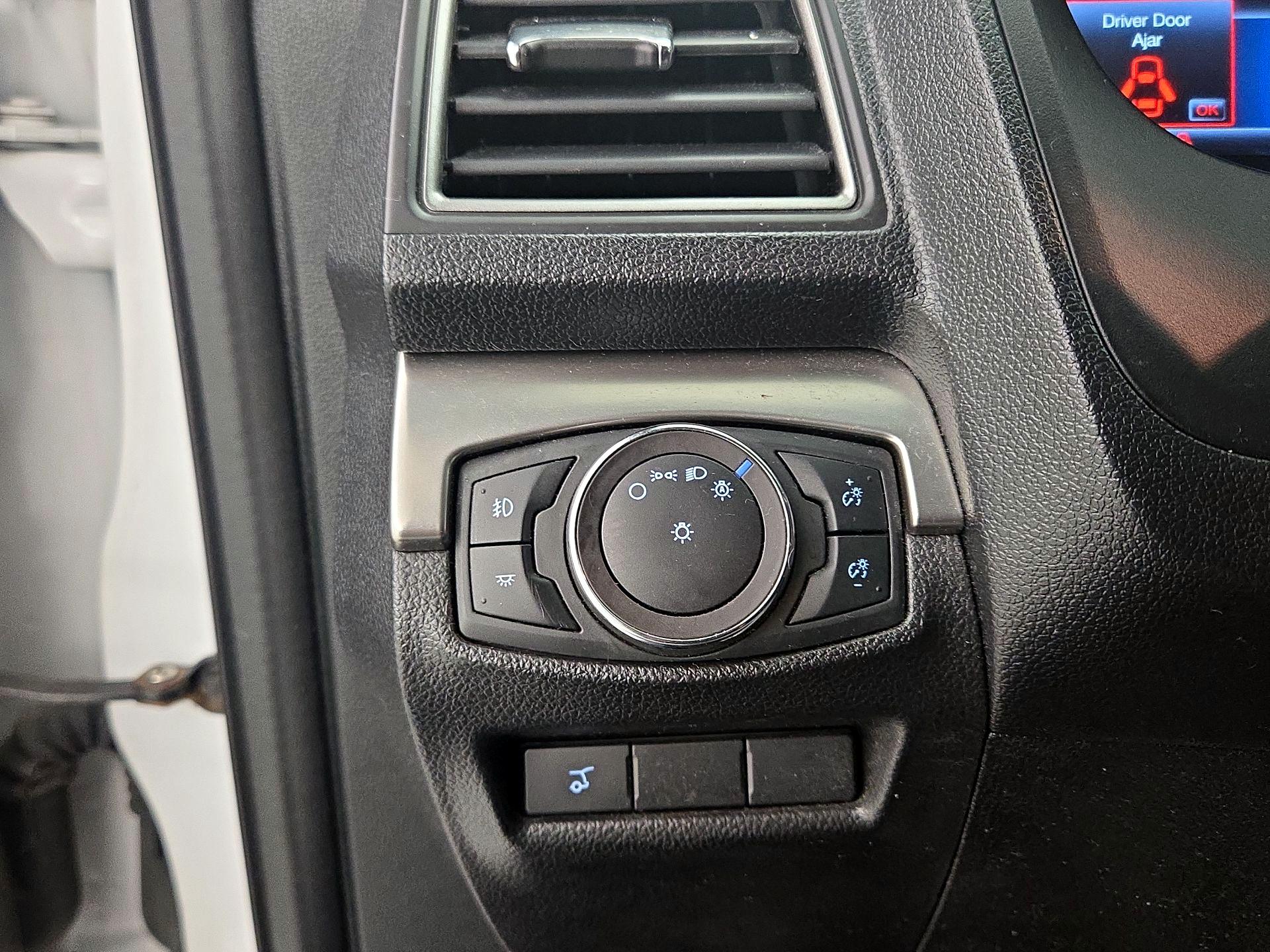 Thumbnail: 2019 Ford Explorer - 13