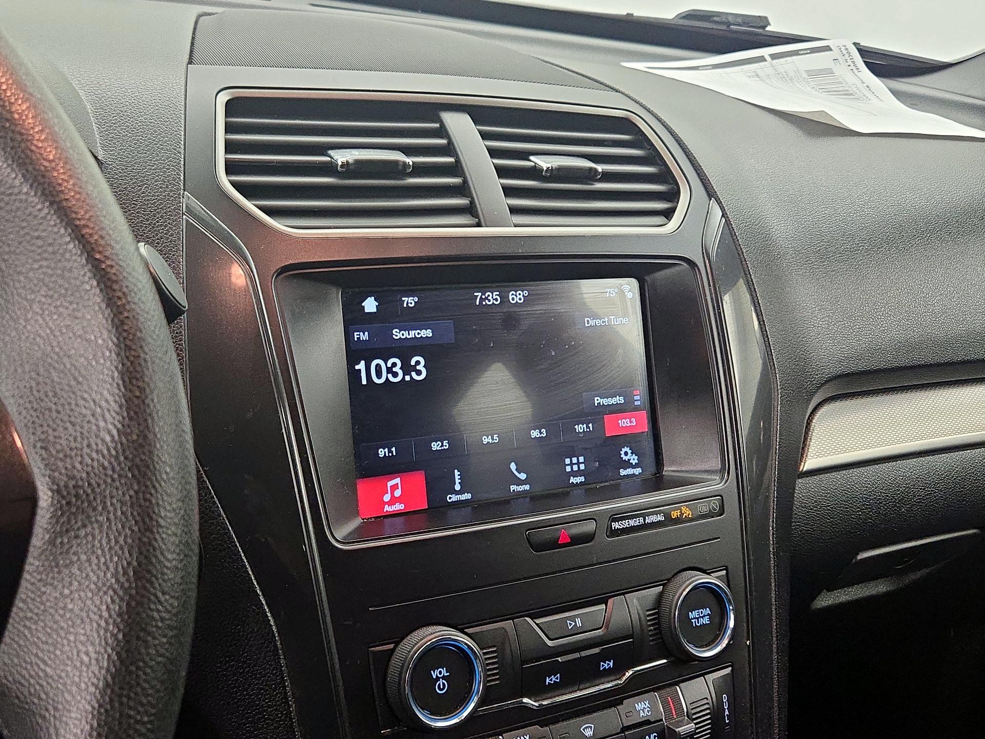 Thumbnail: 2019 Ford Explorer - 15