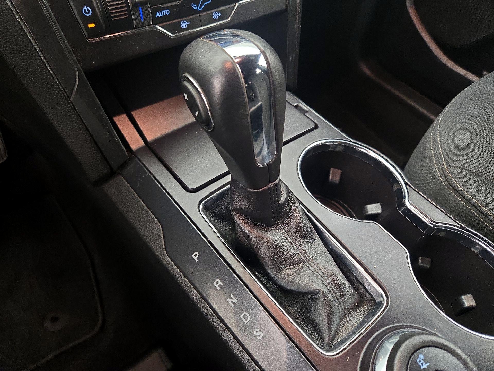 Thumbnail: 2019 Ford Explorer - 17