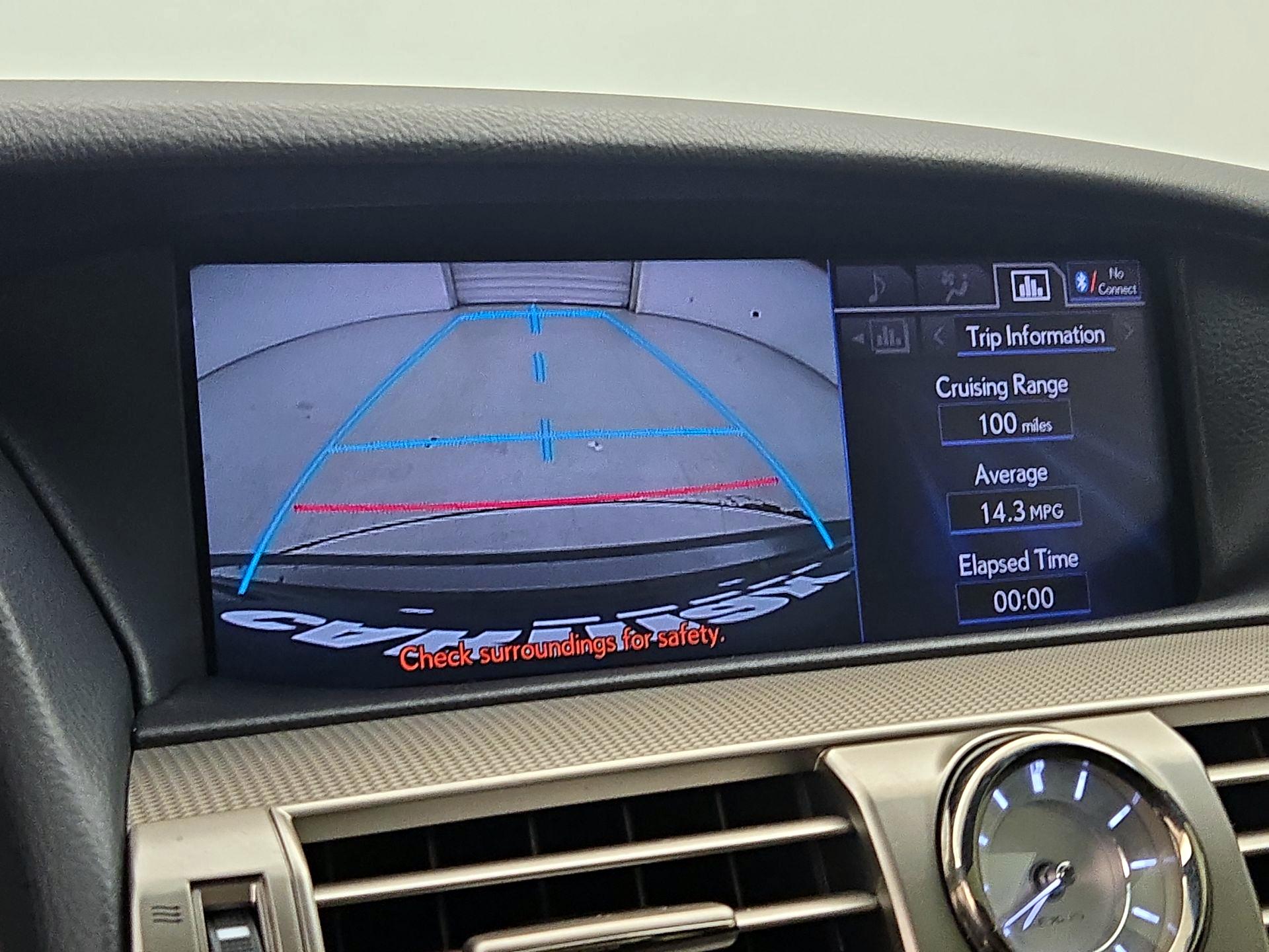 Thumbnail: 2014 Lexus LS - 14