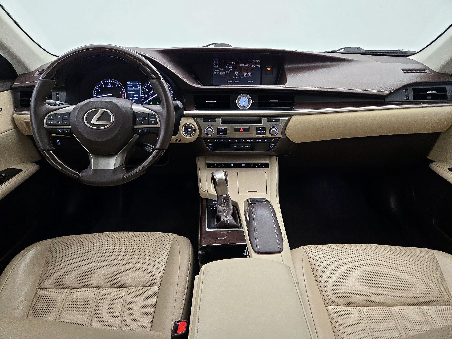 Thumbnail: 2017 Lexus ES - 9