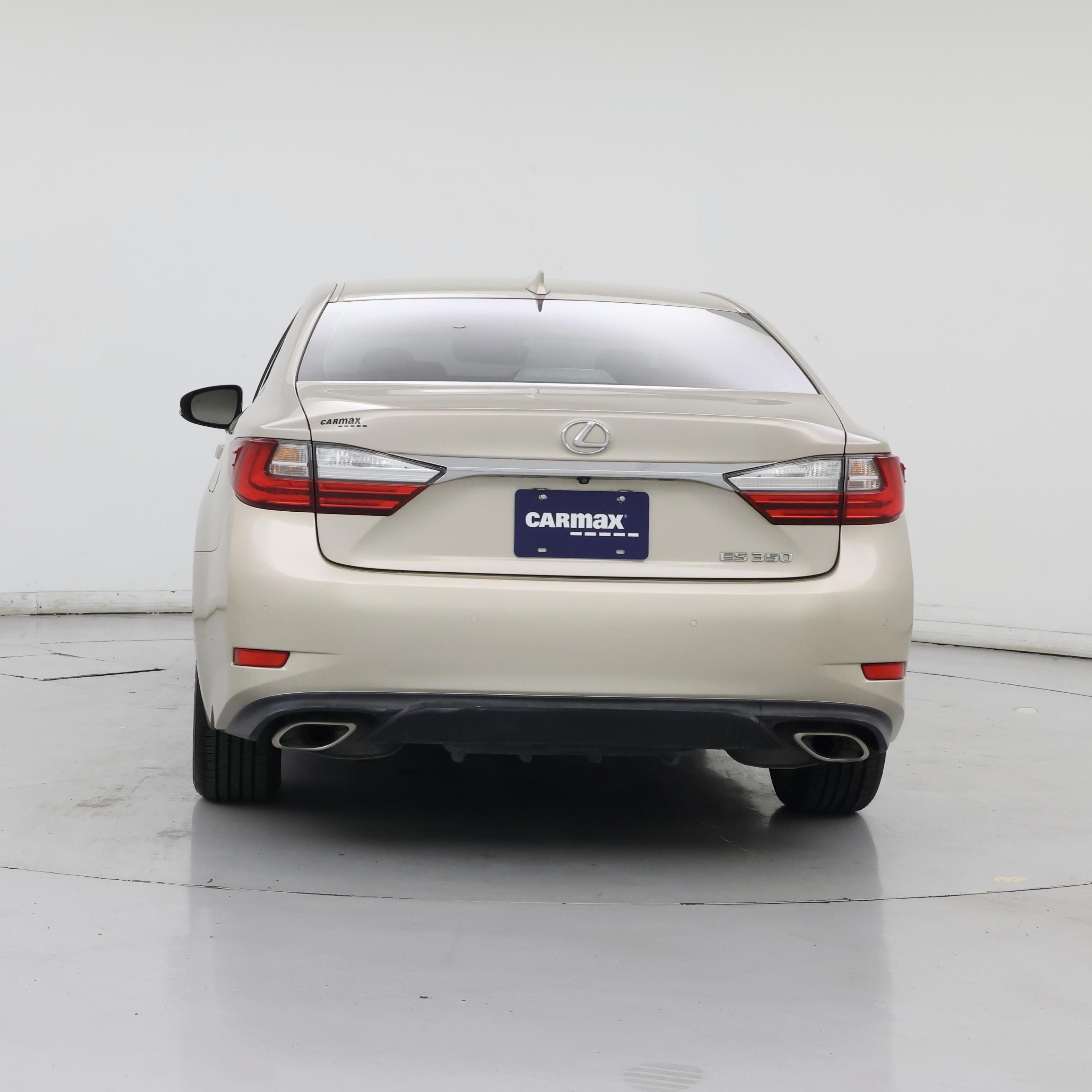 Thumbnail: 2017 Lexus ES - 6