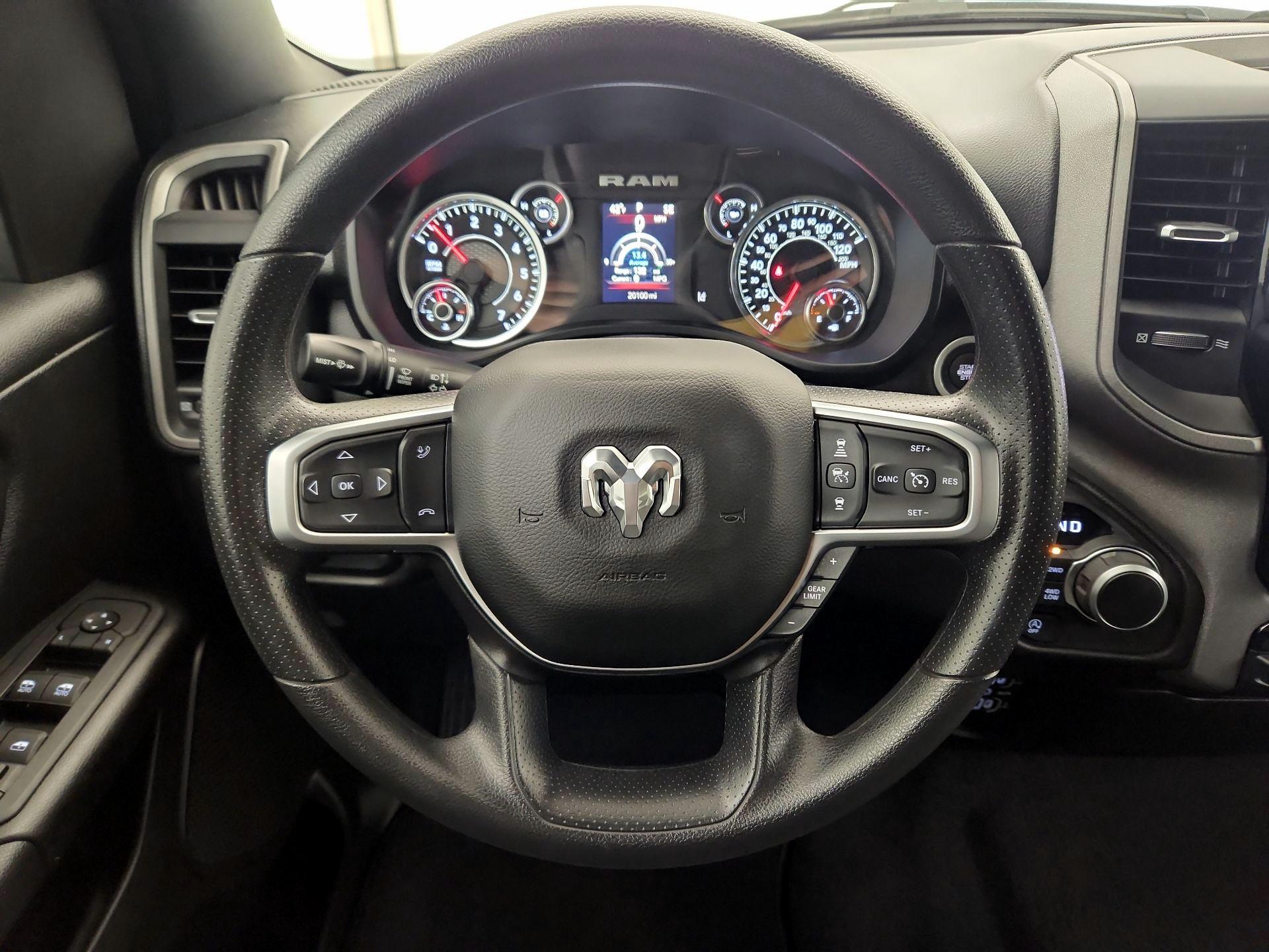 Thumbnail: 2025 RAM 1500 - 10