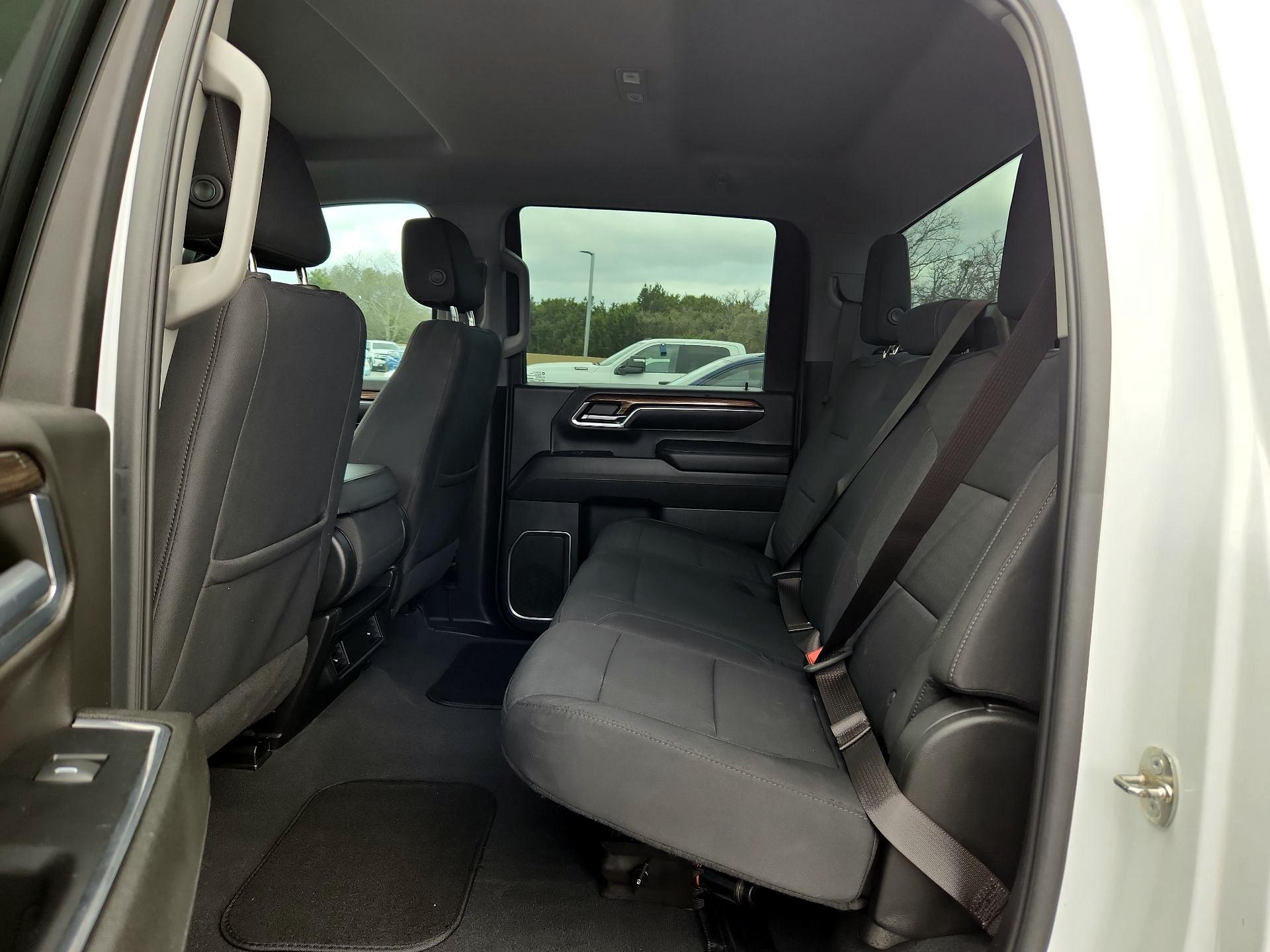 Thumbnail: 2024 Chevrolet Silverado 2500 - 17