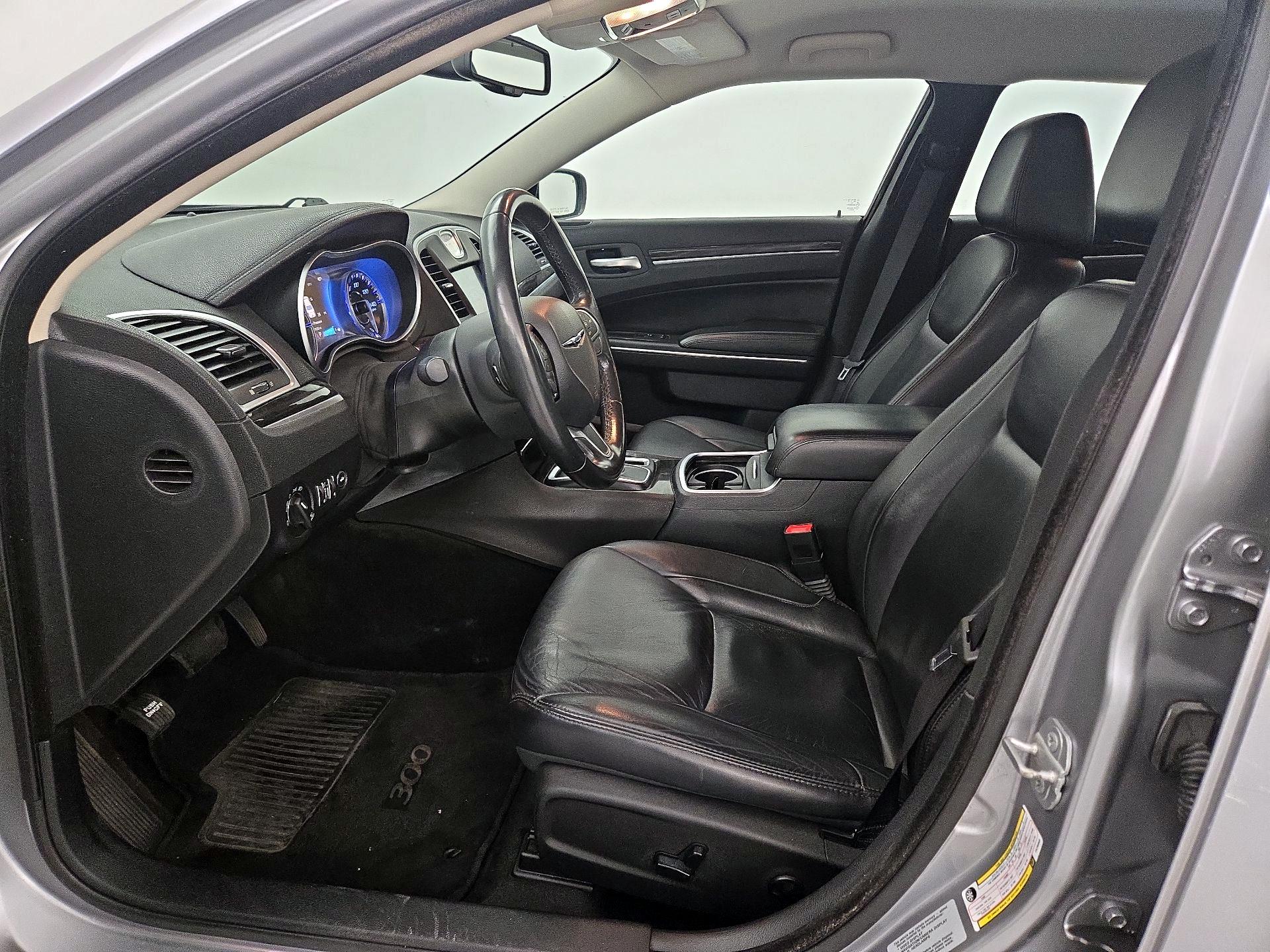 Thumbnail: 2015 Chrysler 300 - 11