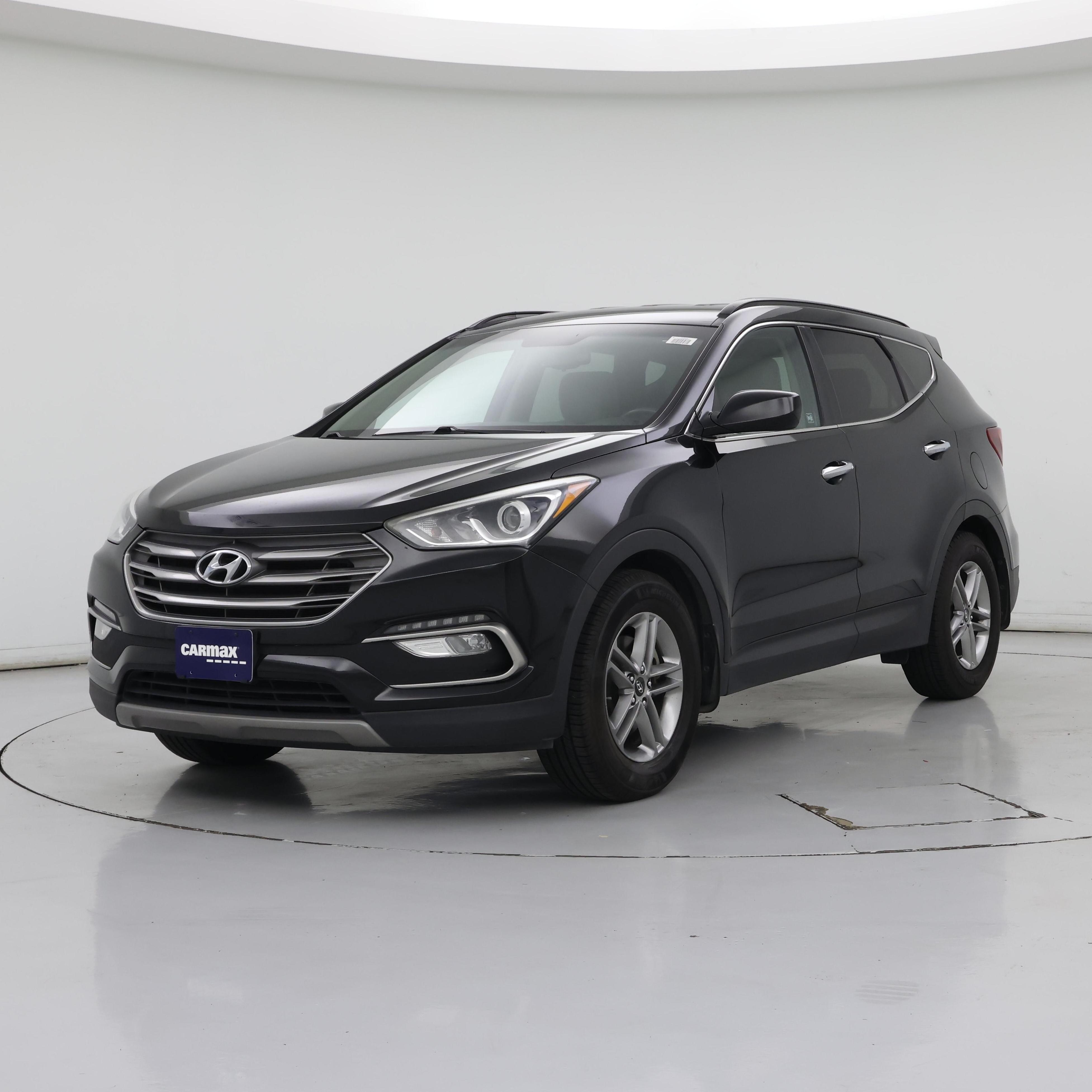 Thumbnail: 2017 Hyundai Santa Fe - 4