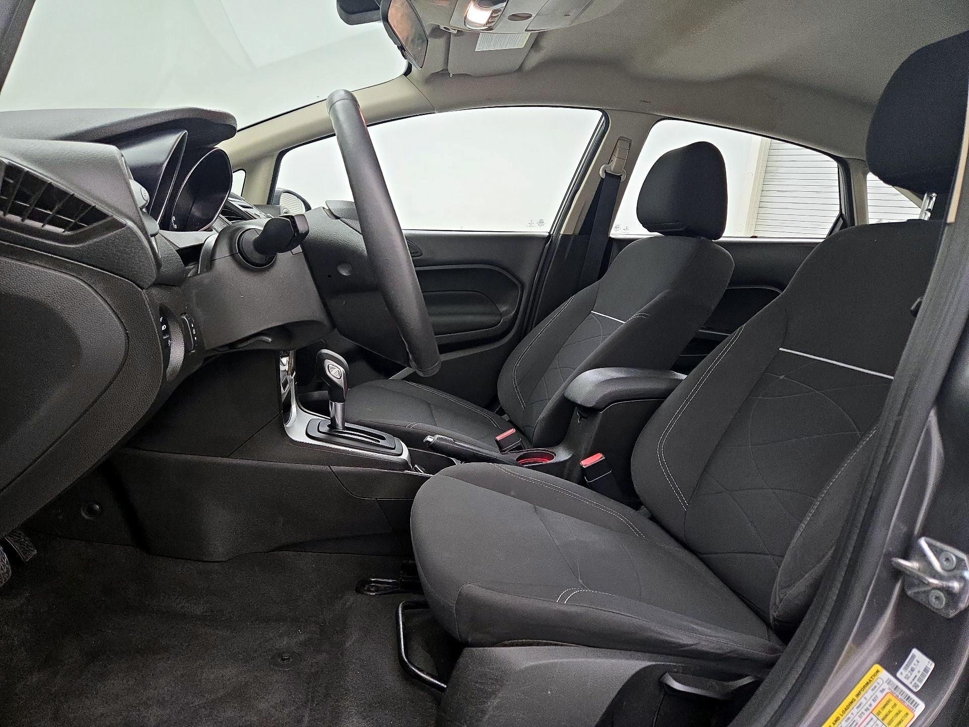 Thumbnail: 2014 Ford Fiesta - 11