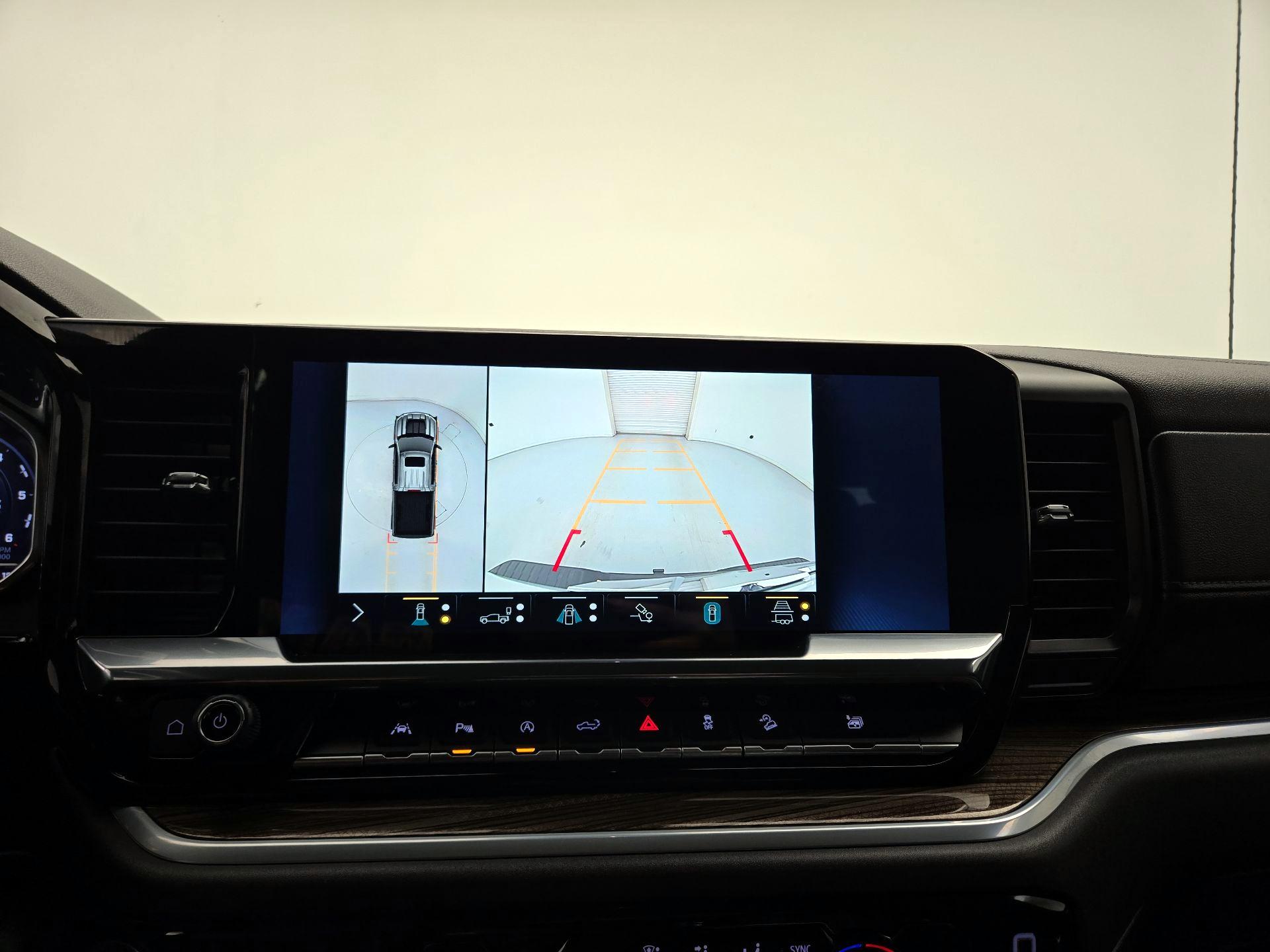 Thumbnail: 2022 Chevrolet Silverado 1500 - 15