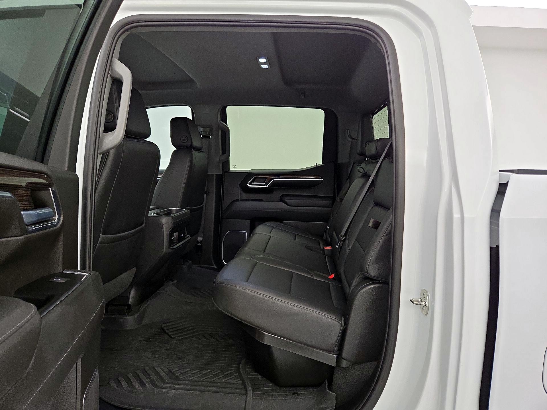 Thumbnail: 2022 Chevrolet Silverado 1500 - 20