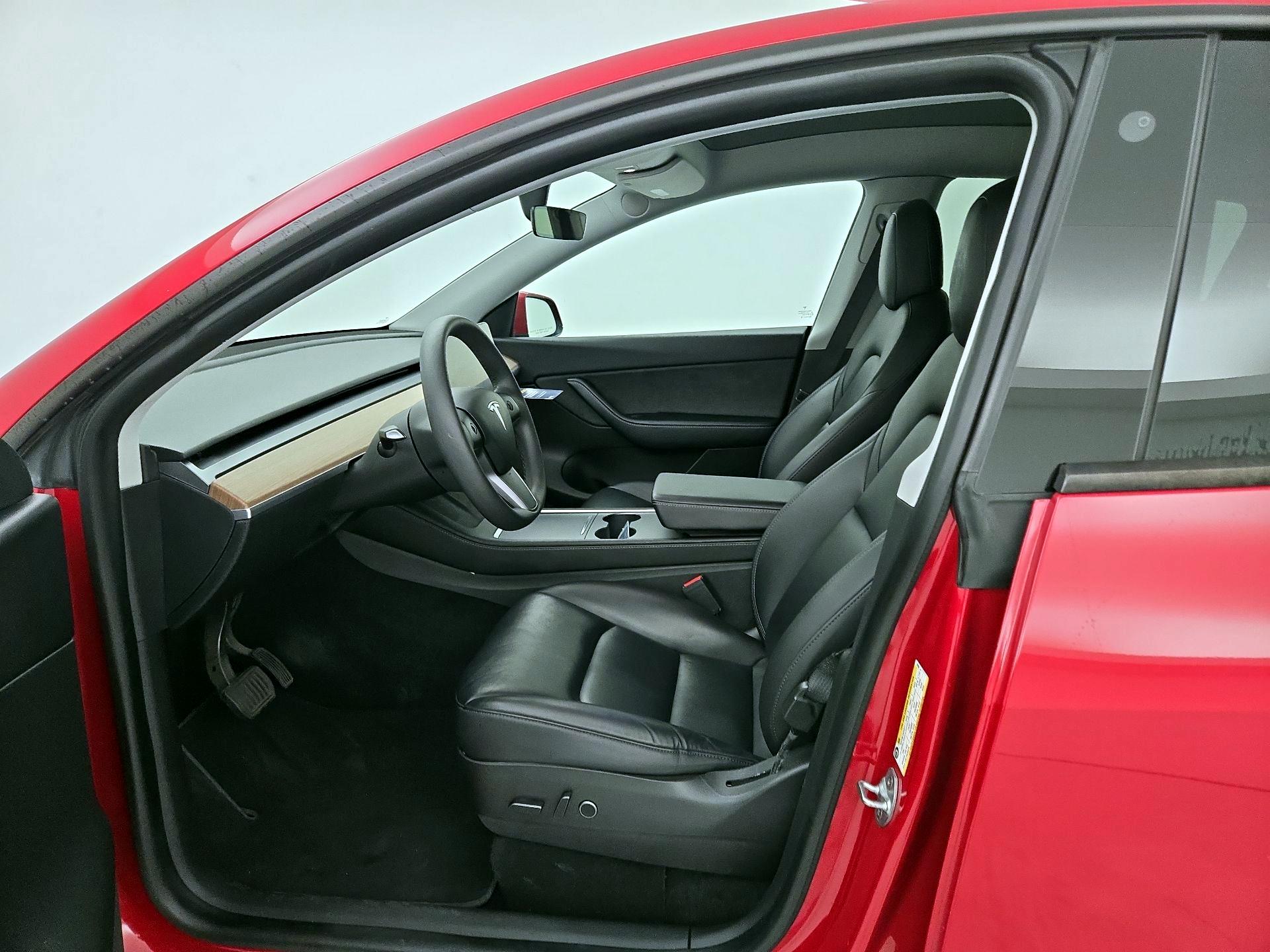 Thumbnail: 2022 Tesla Model Y - 11