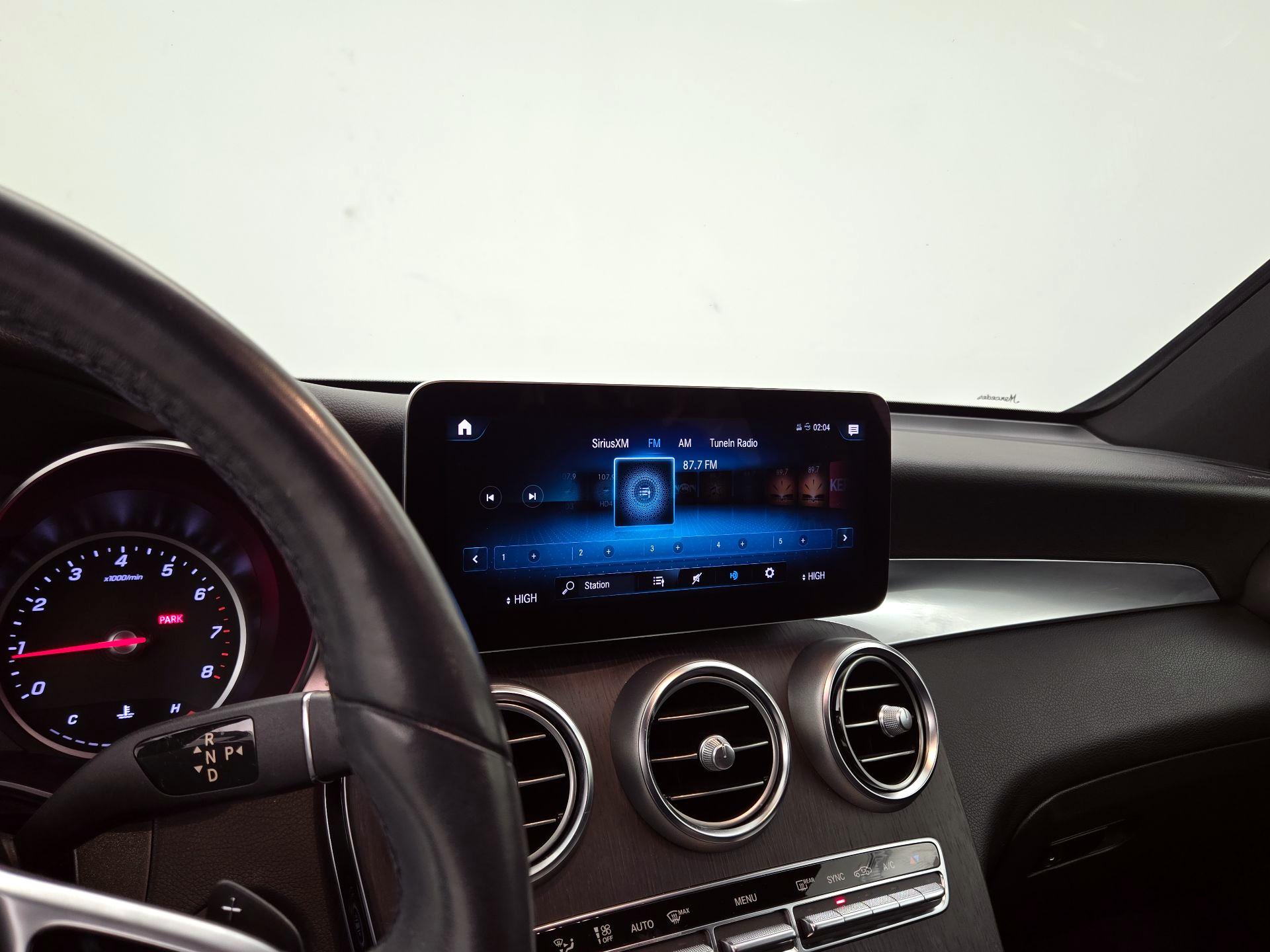 Thumbnail: 2020 Mercedes-Benz GLC - 16