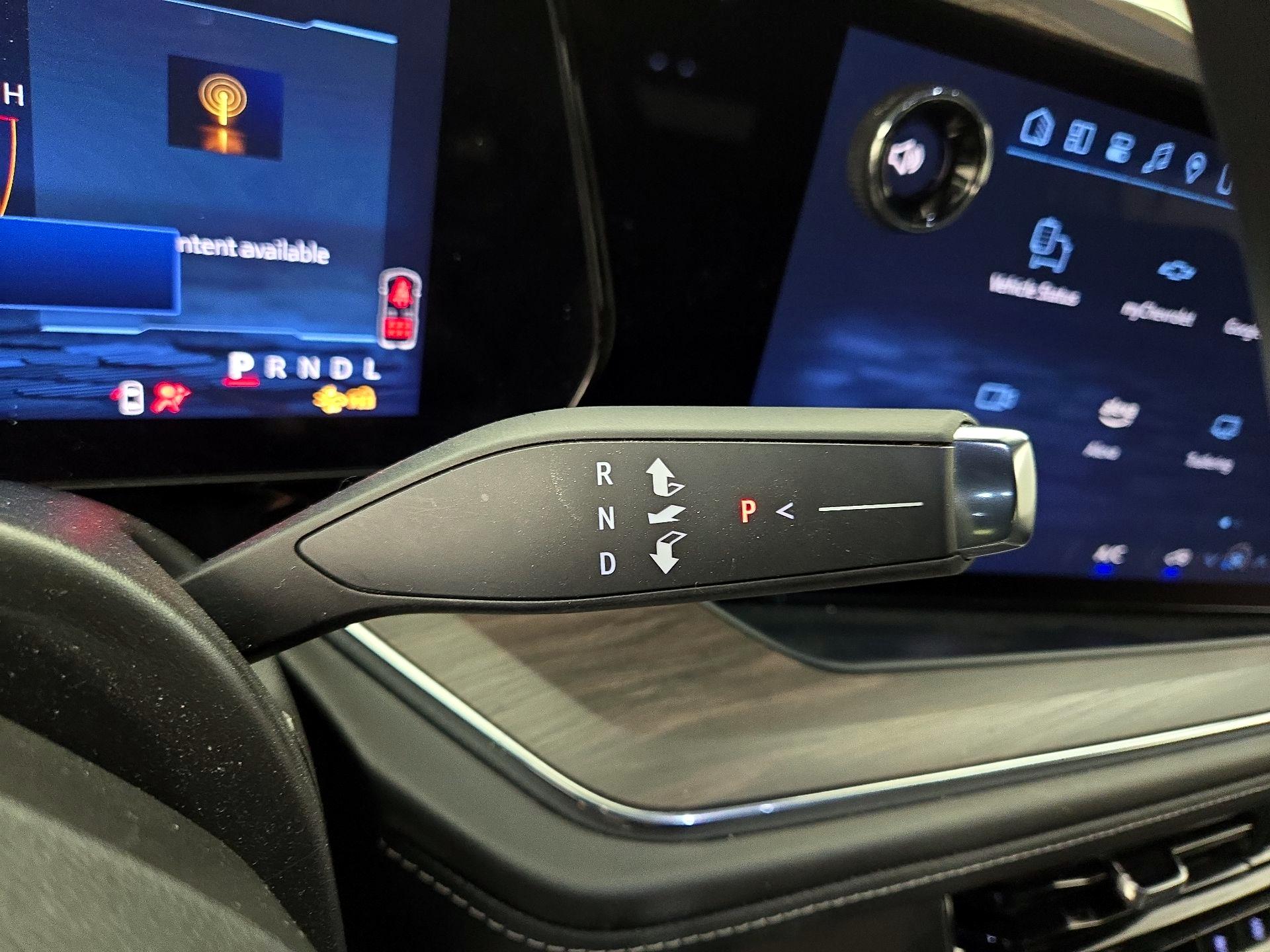 Thumbnail: 2025 Chevrolet Tahoe - 18