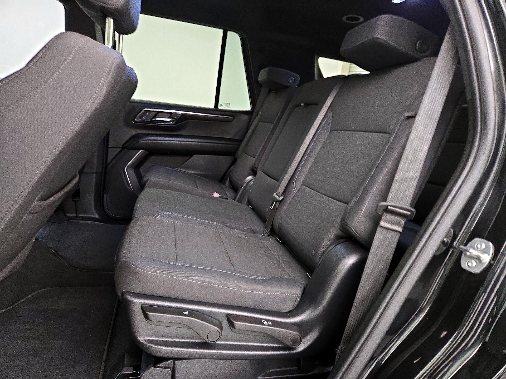 Thumbnail: 2025 Chevrolet Tahoe - 20