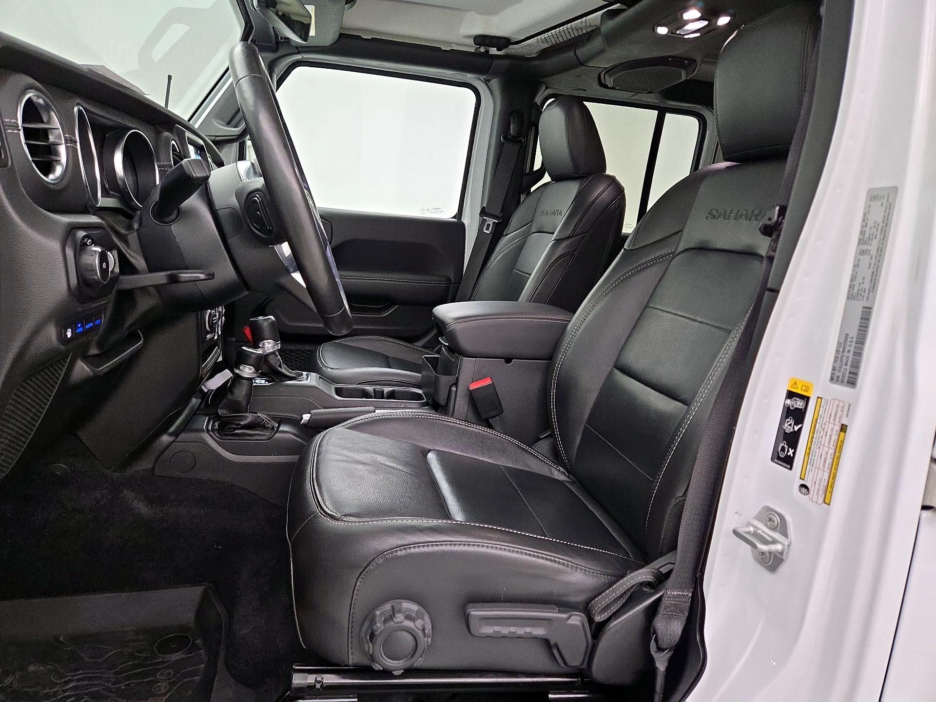 Thumbnail: 2022 Jeep Wrangler - 11