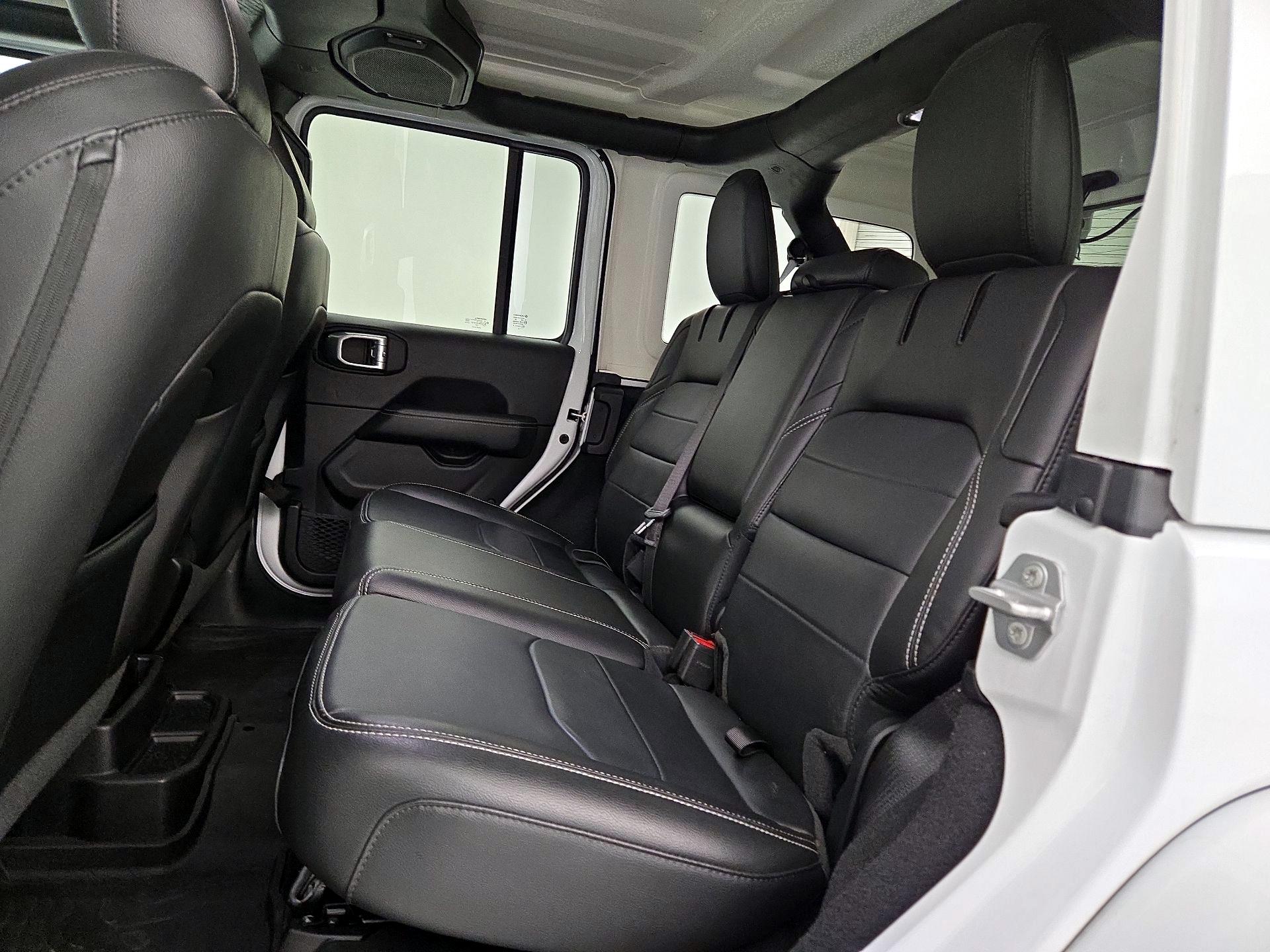 Thumbnail: 2022 Jeep Wrangler - 20