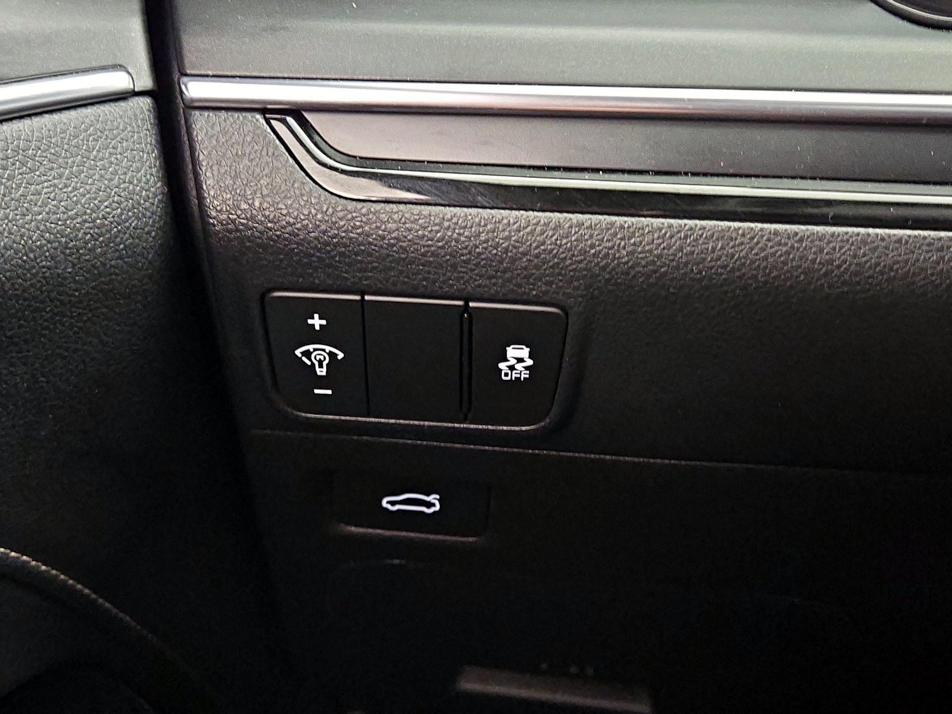 Thumbnail: 2025 Kia K5 - 13