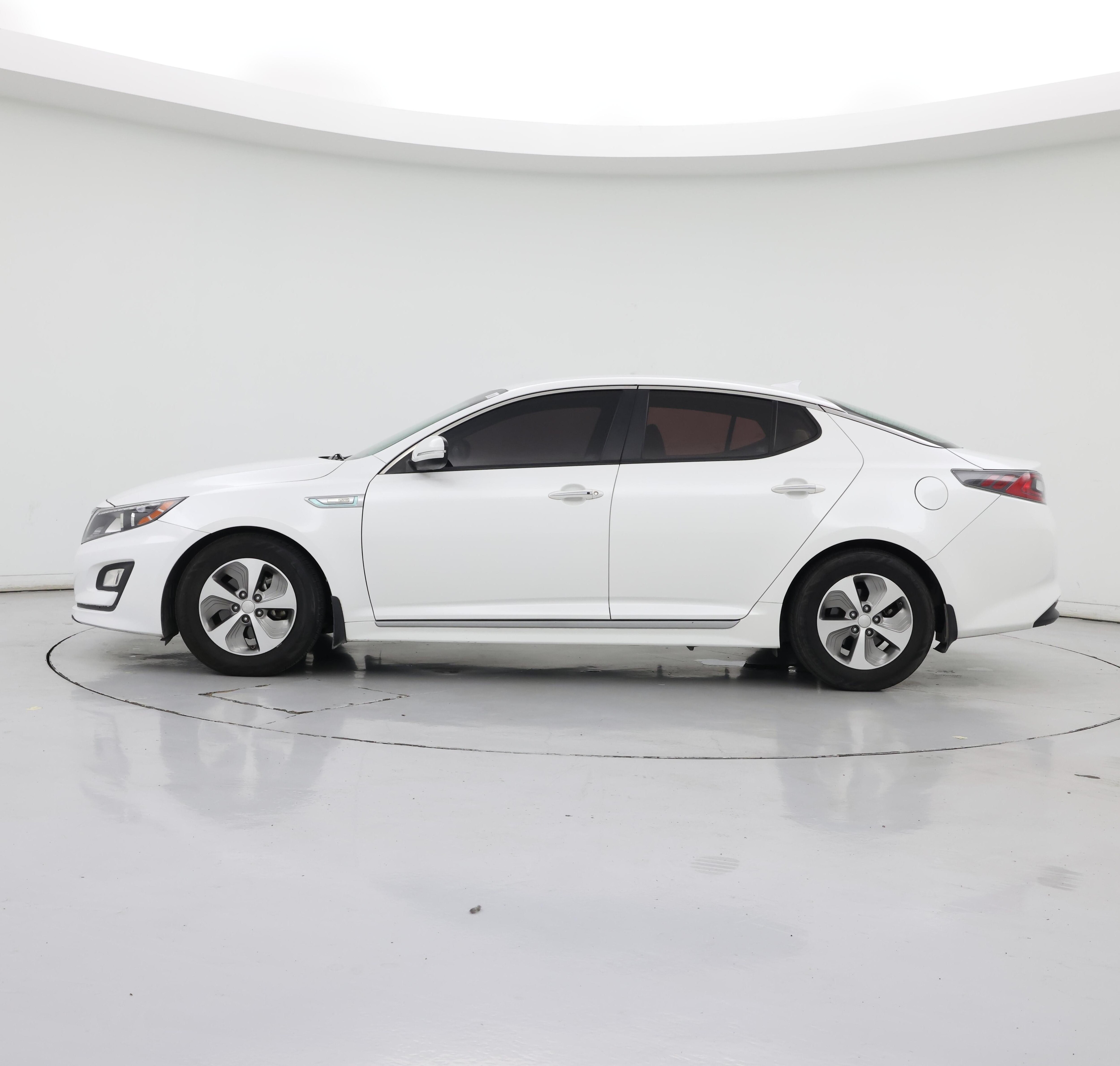 Thumbnail: 2015 Kia Optima - 3