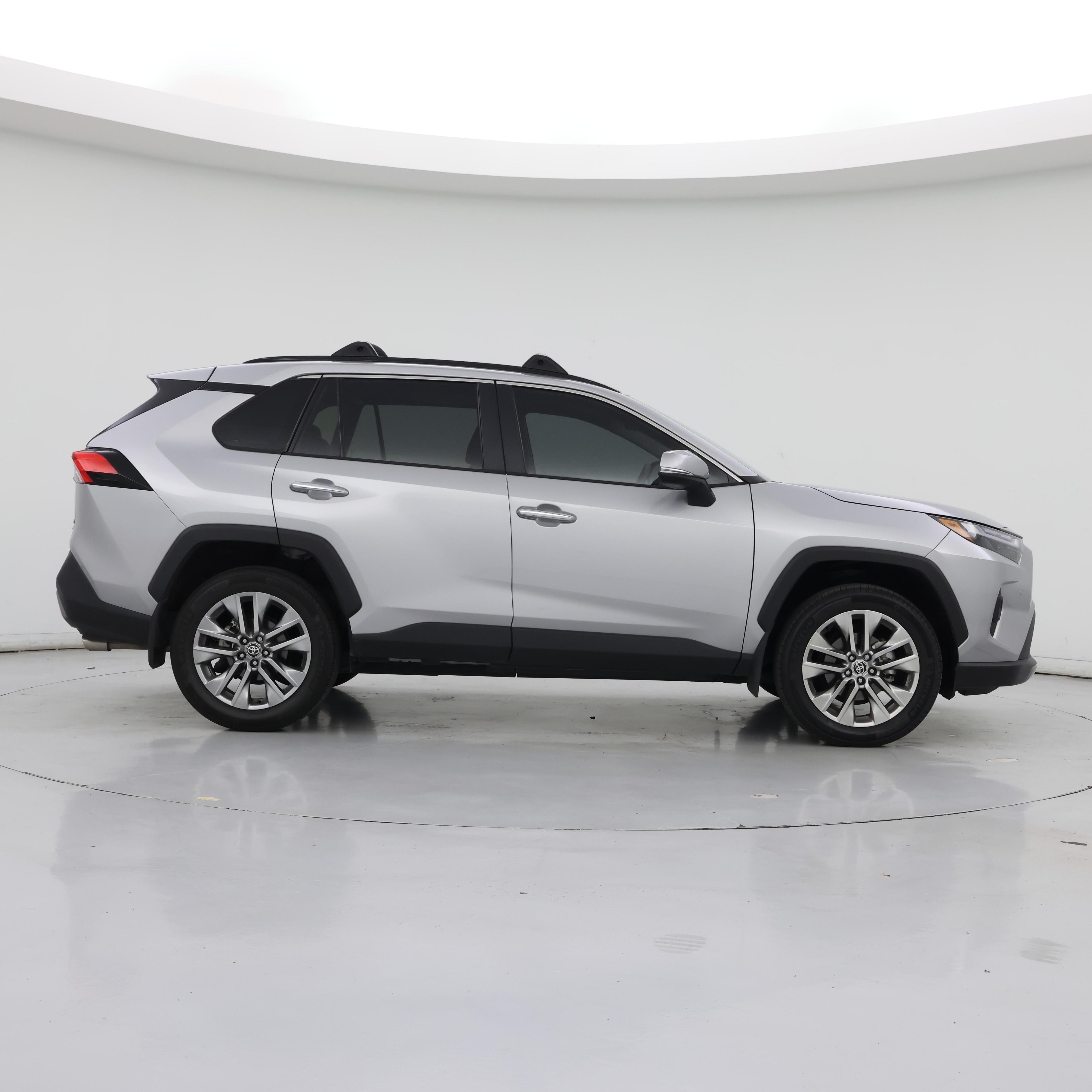 Thumbnail: 2025 Toyota RAV4 - 7