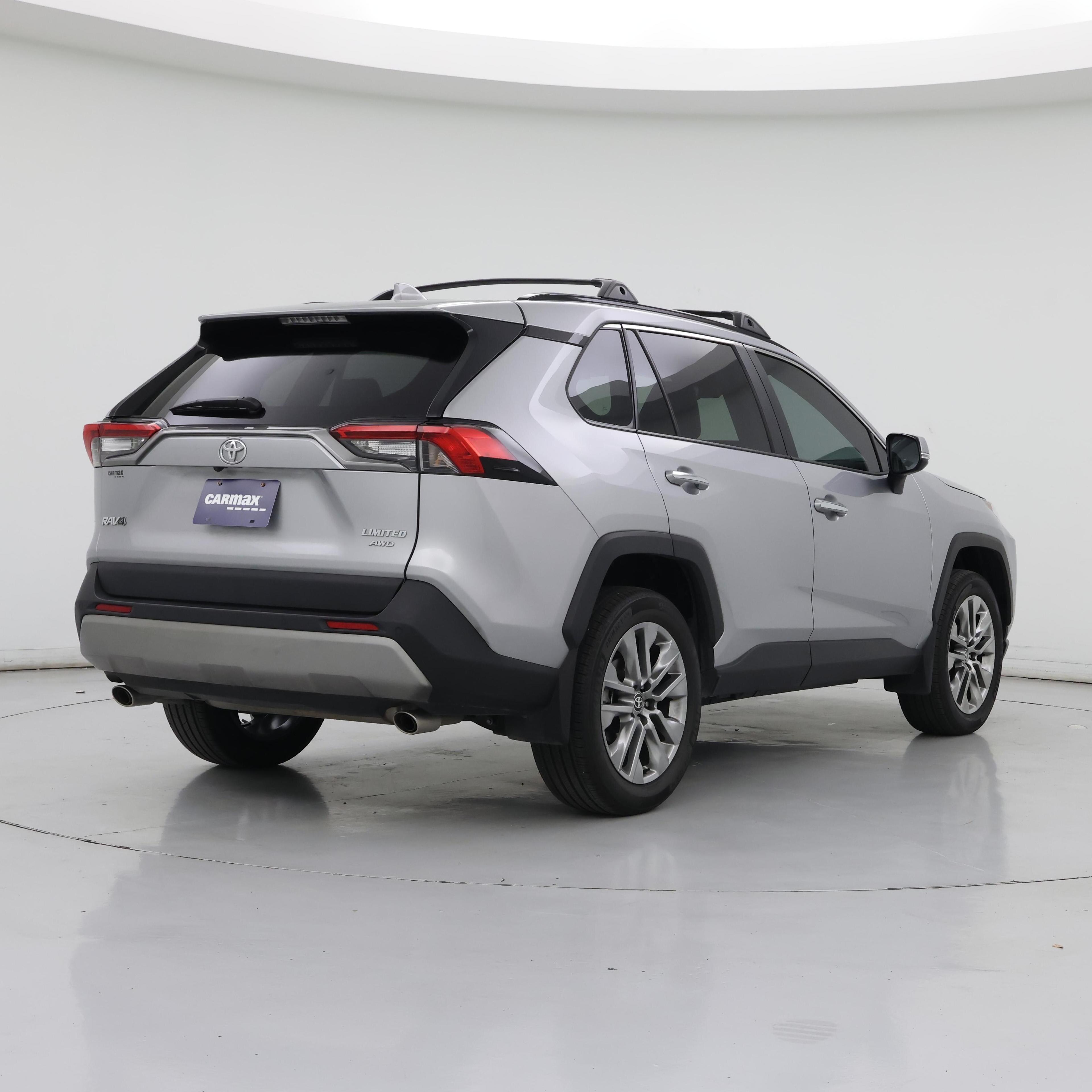 Thumbnail: 2025 Toyota RAV4 - 8