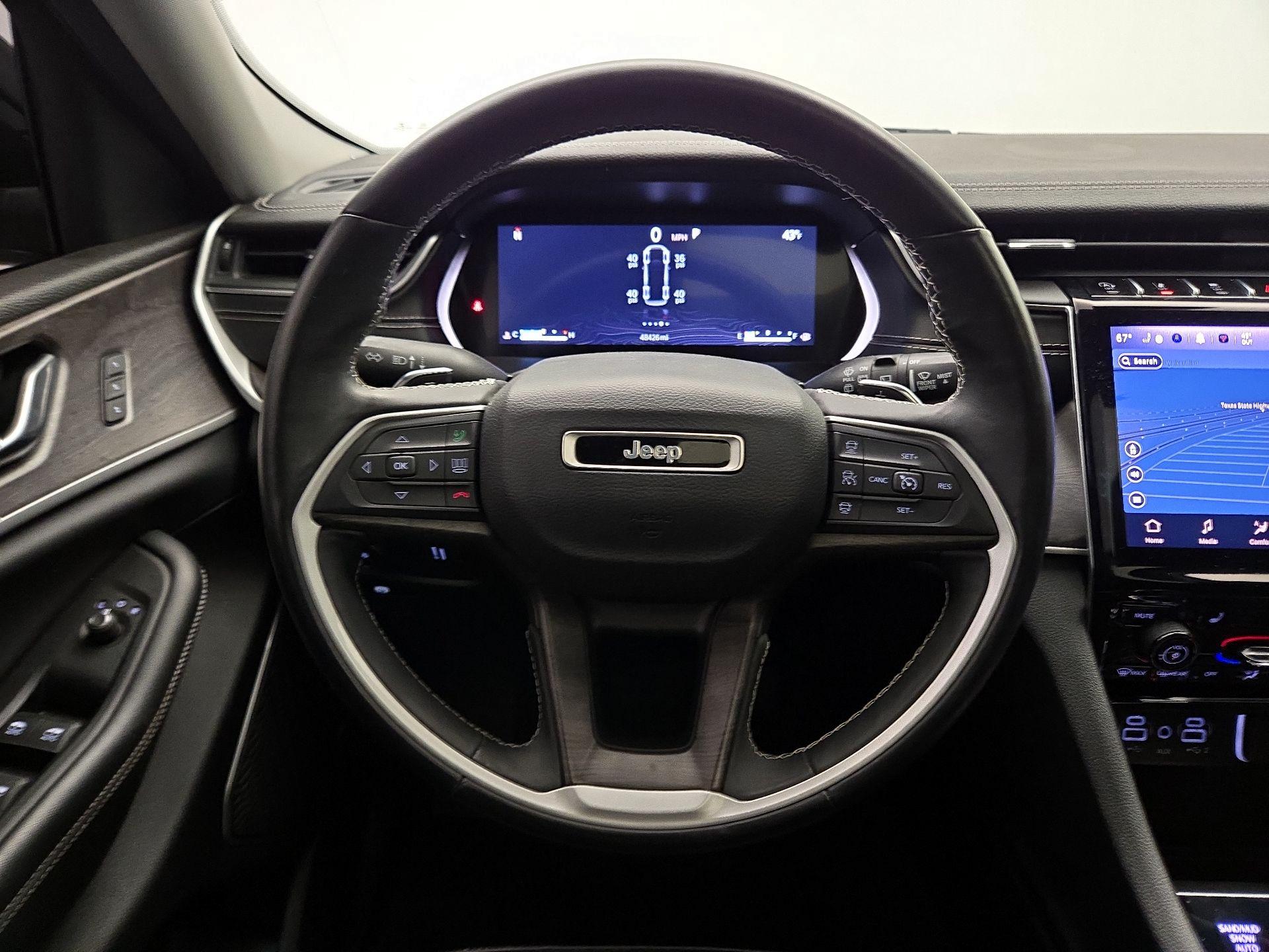 Thumbnail: 2022 Jeep Grand Cherokee - 10