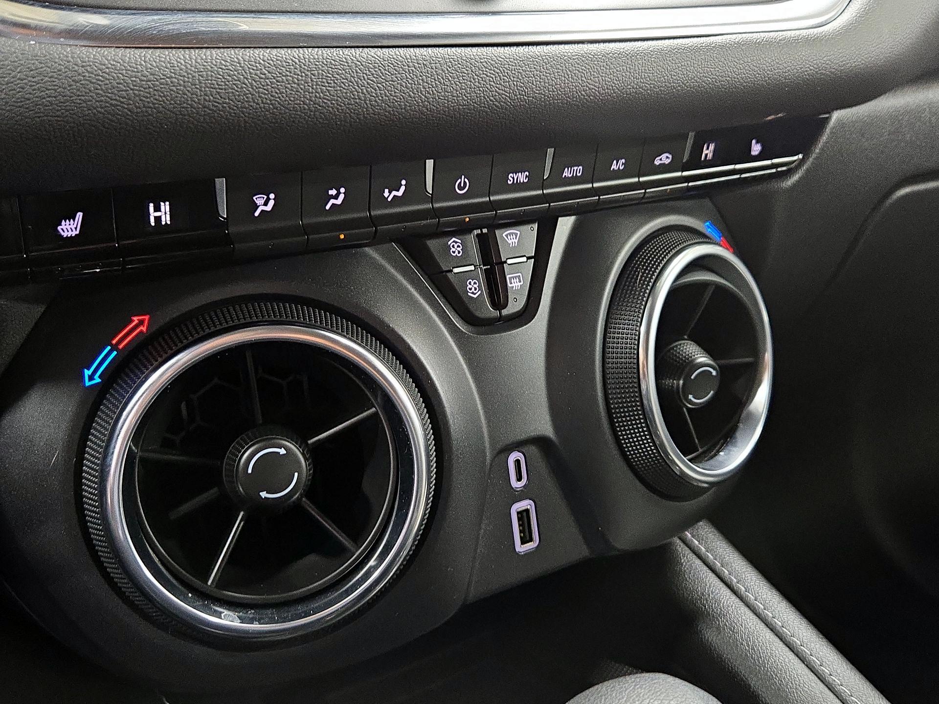 Thumbnail: 2023 Chevrolet Blazer - 16