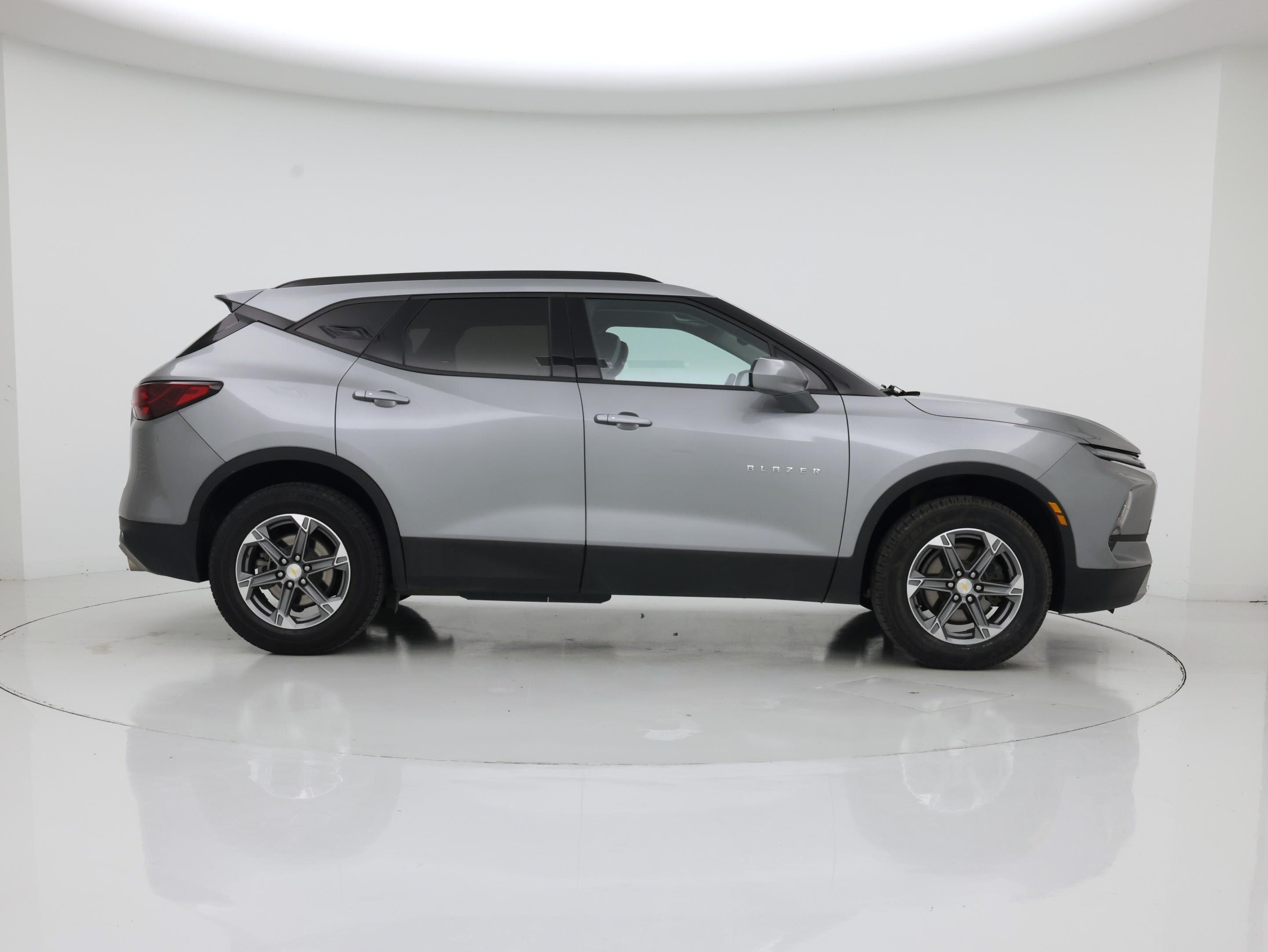 Thumbnail: 2023 Chevrolet Blazer - 7