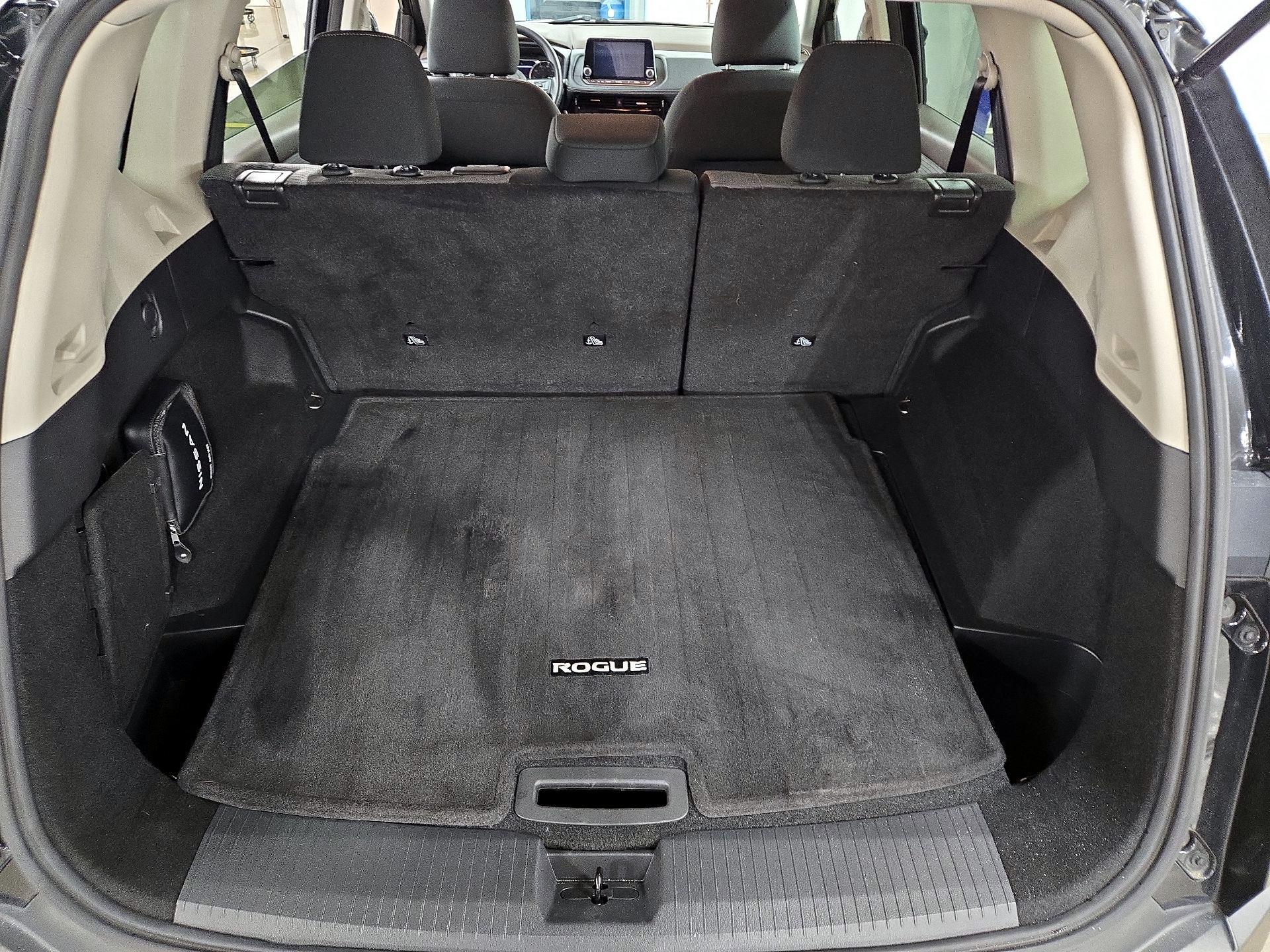 Thumbnail: 2022 Nissan Rogue - 20