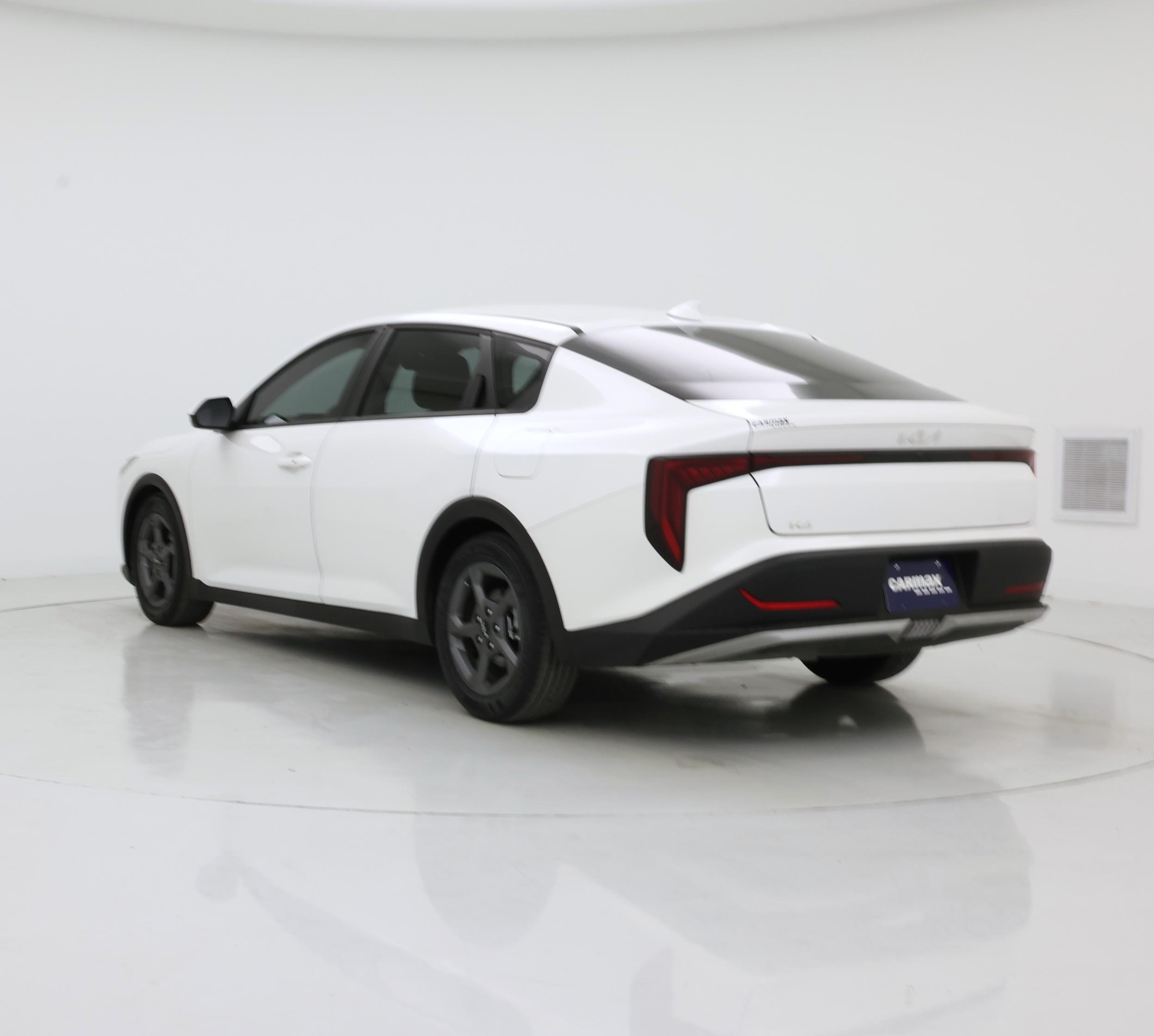 Thumbnail: 2025 Kia K4 - 2