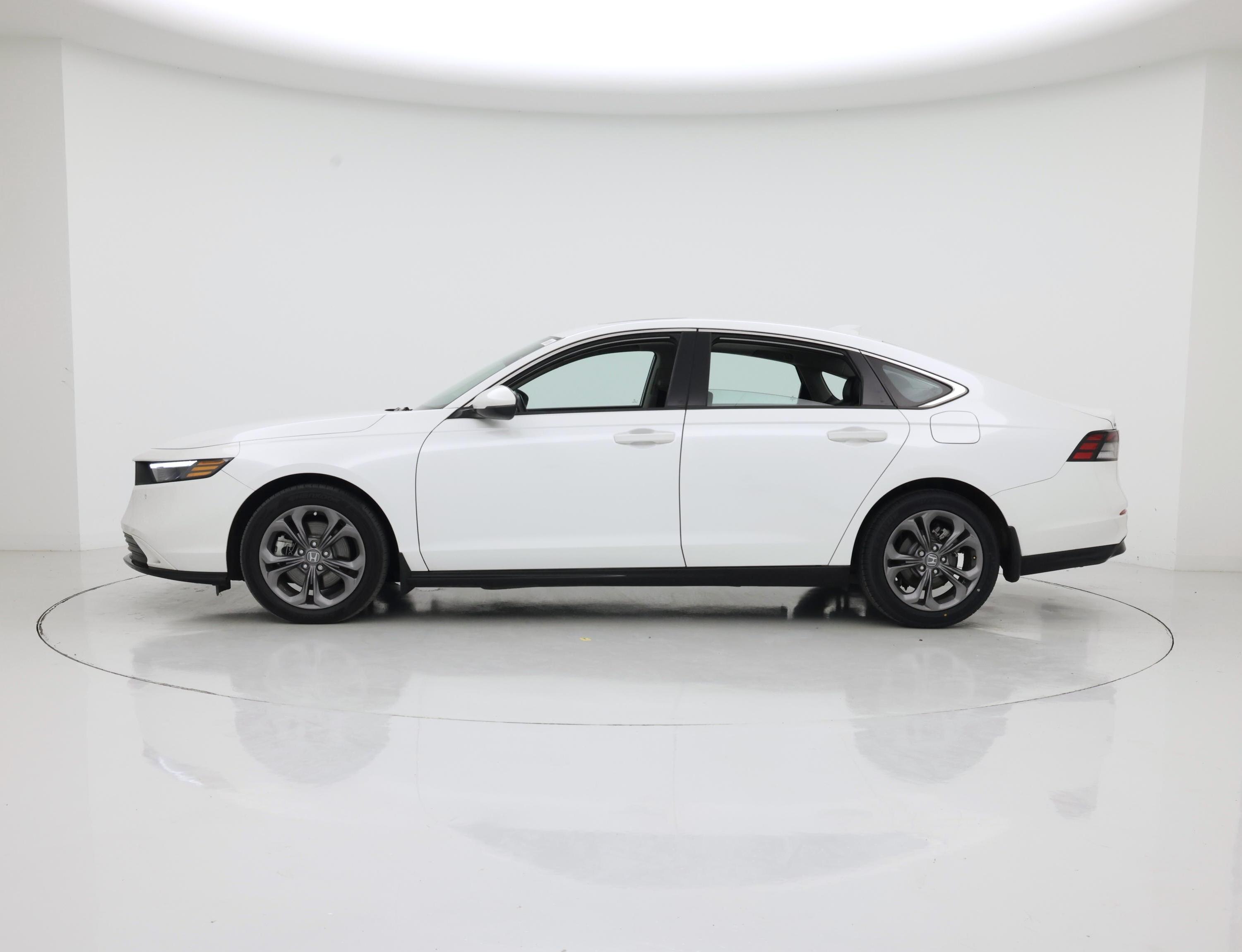 Thumbnail: 2023 Honda Accord - 3